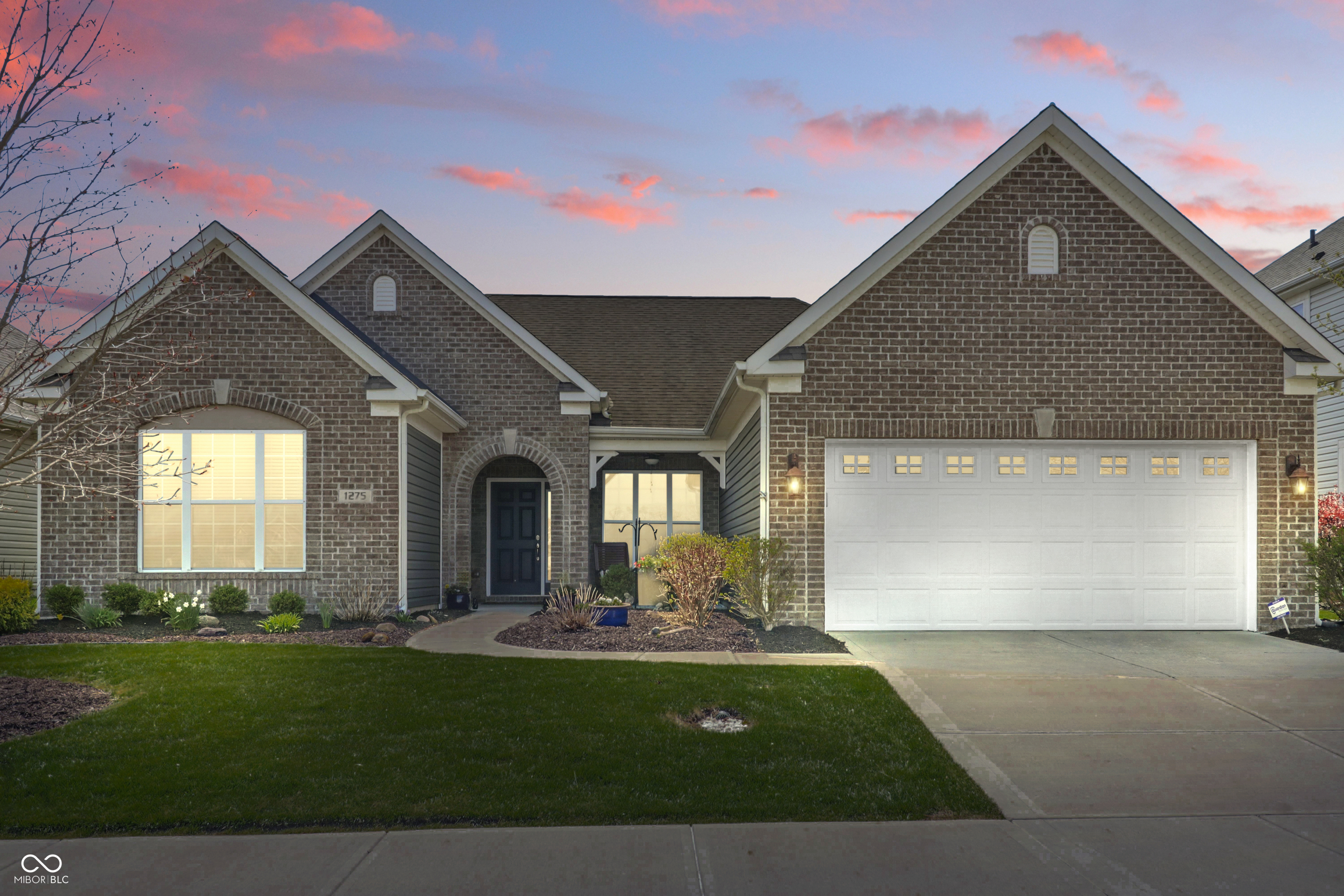 1275 Cliff View Drive