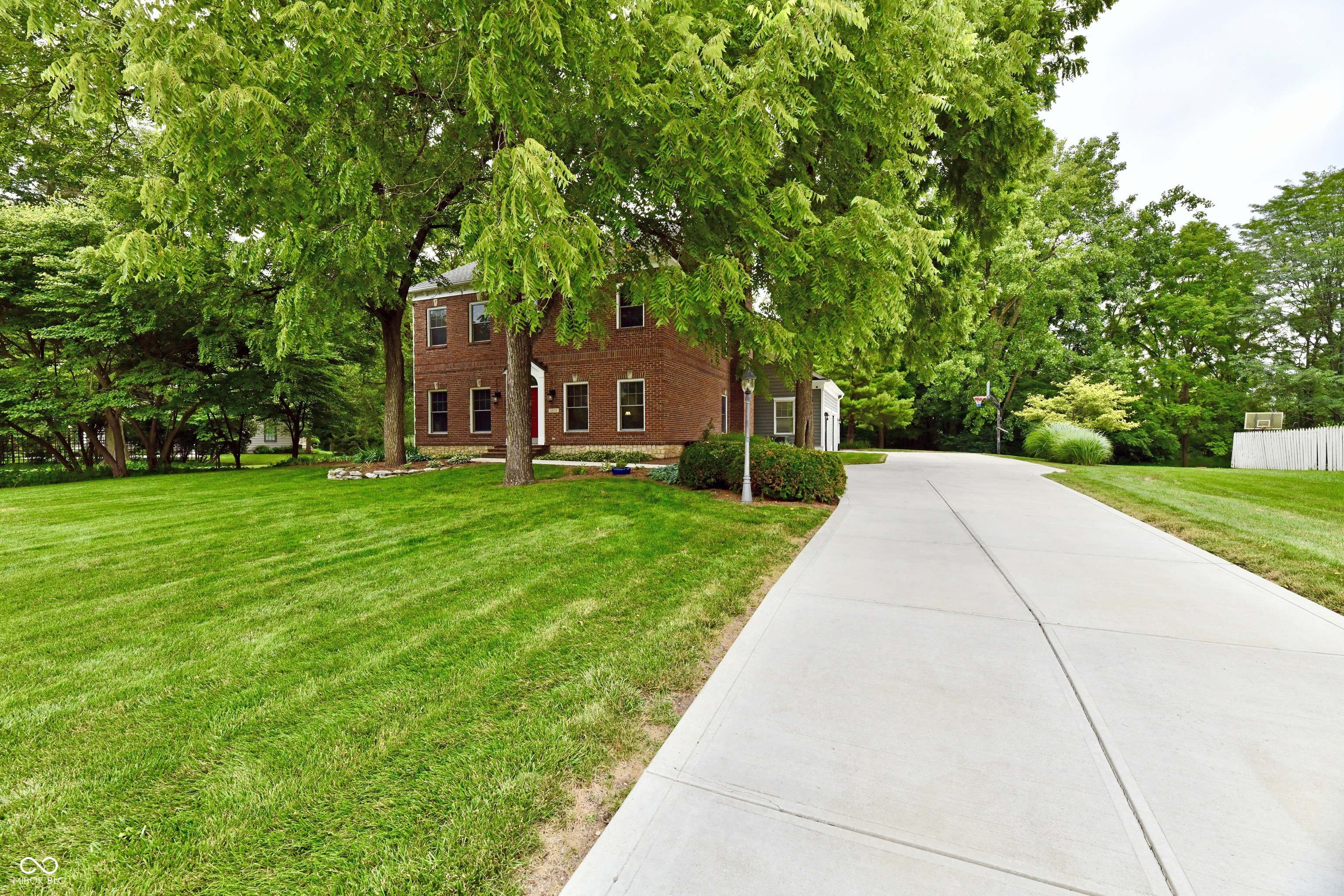 7073 Oakbay Drive