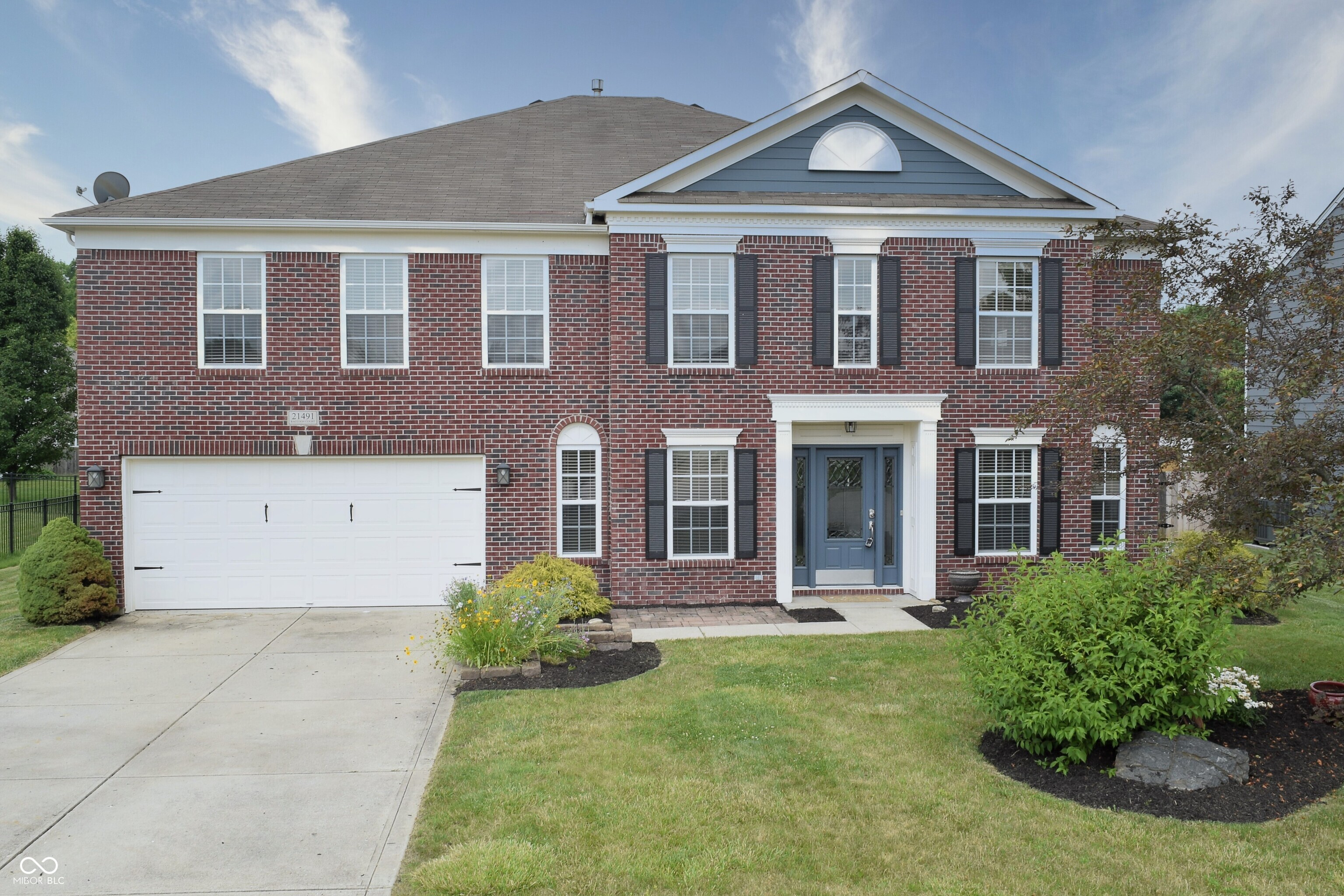 21491 Raccoon Court