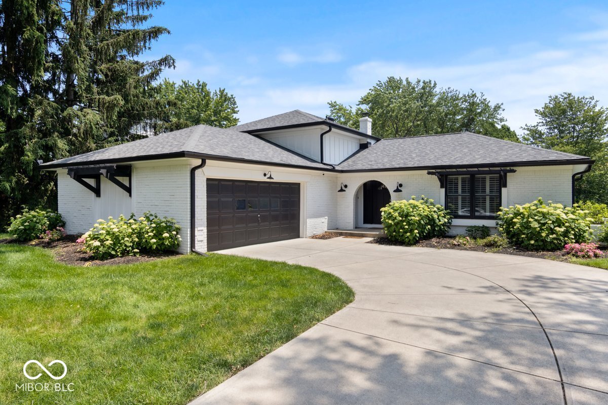 6180 Buttonwood Drive