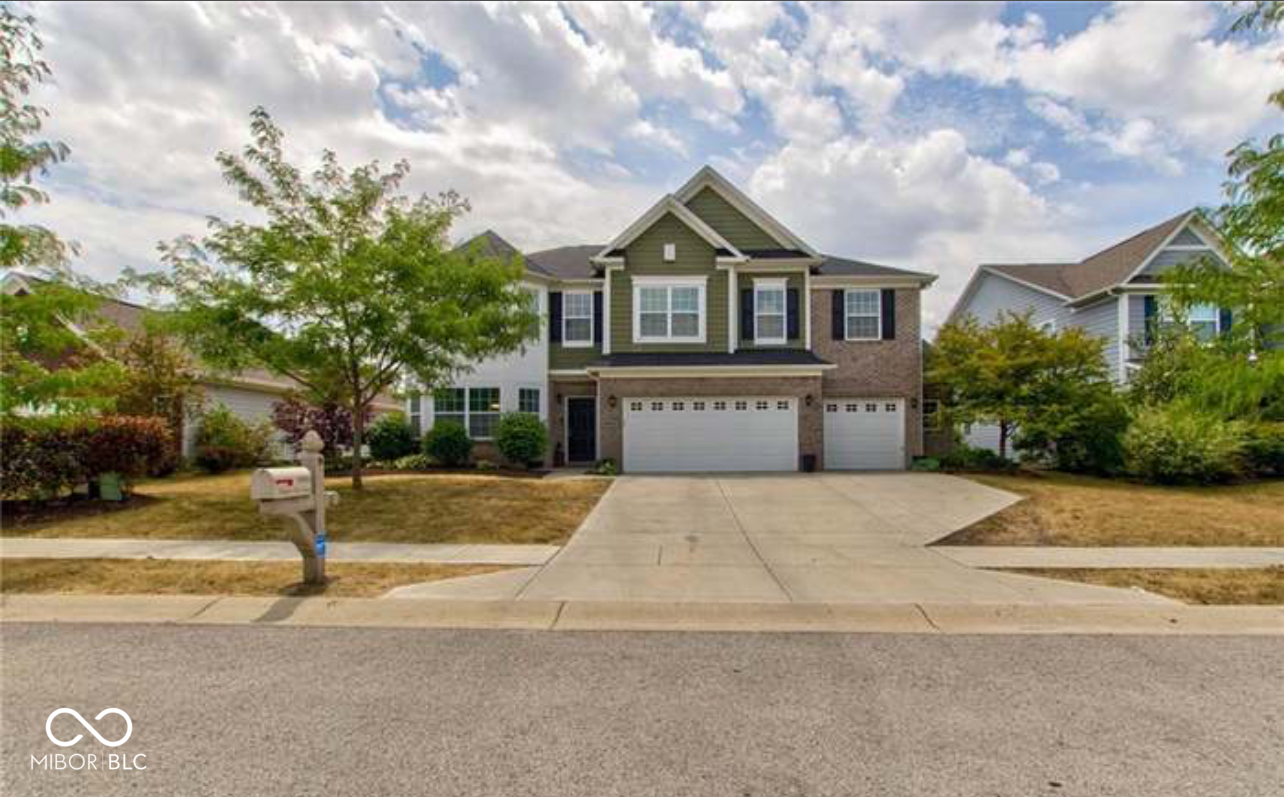 9993 Pepper Tree Lane
