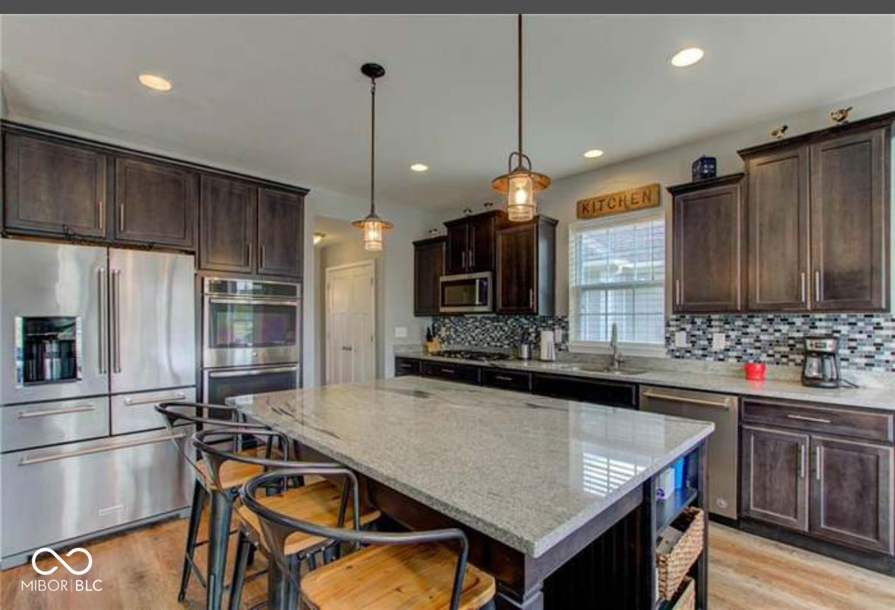 9993 Pepper Tree Lane