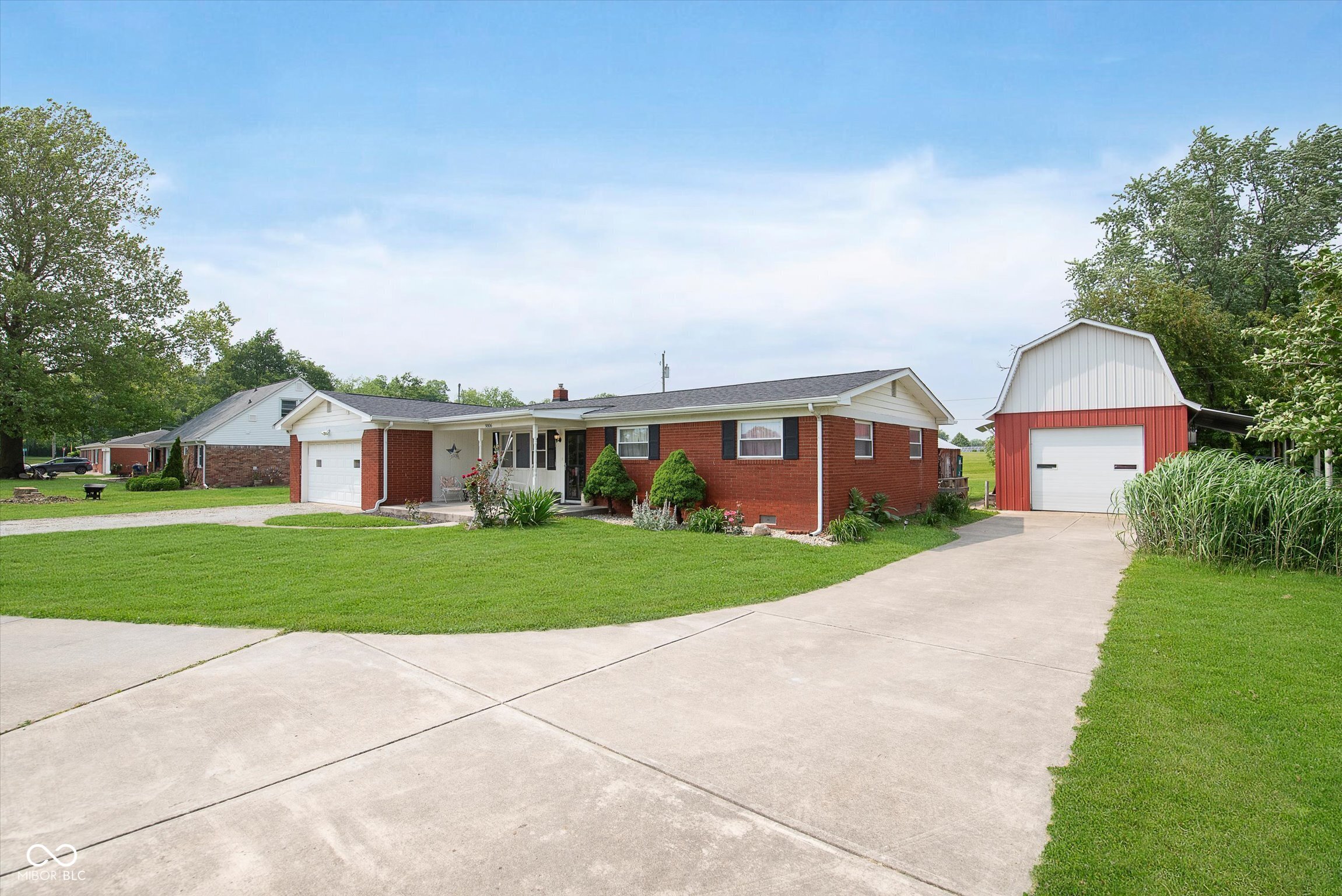 9806 E 186th Street