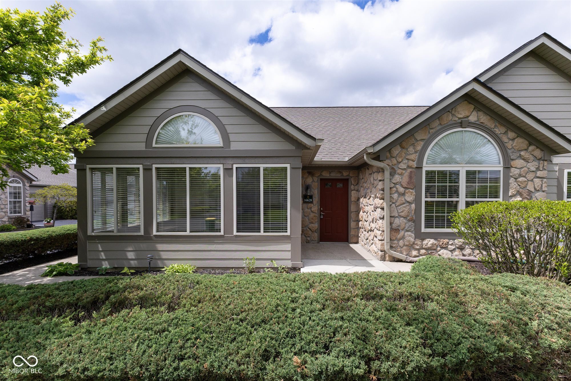 16628 Brownstone Court