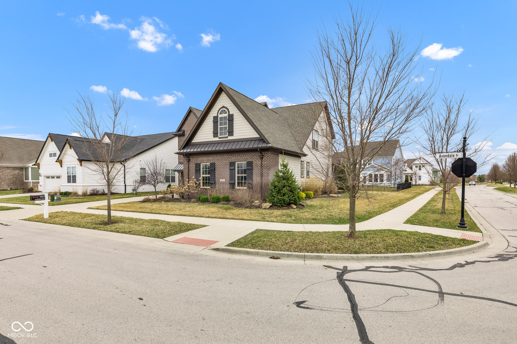 1521 Avondale Drive