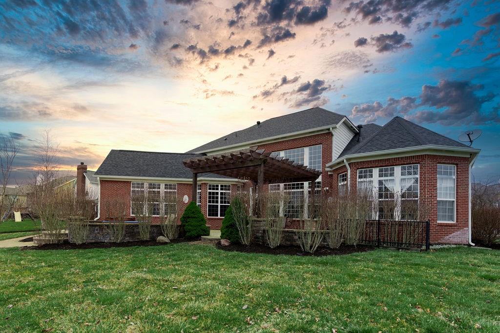 2569 Dawn Ridge Drive