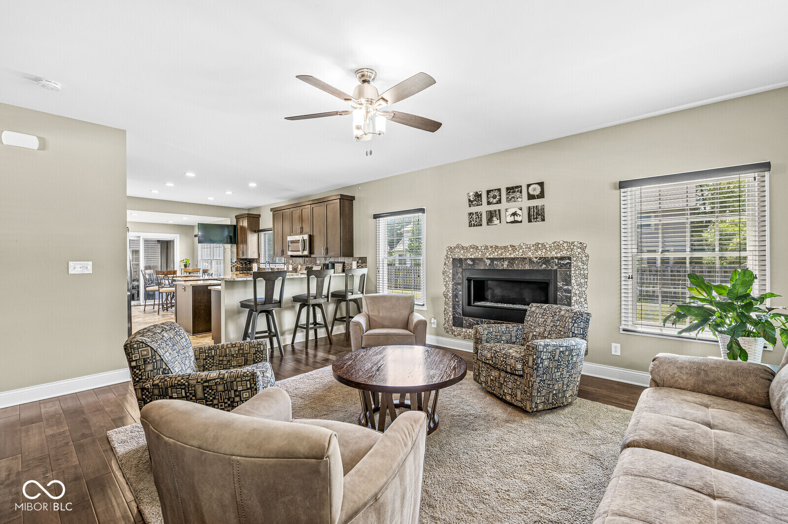 13486 Versailles Drive
