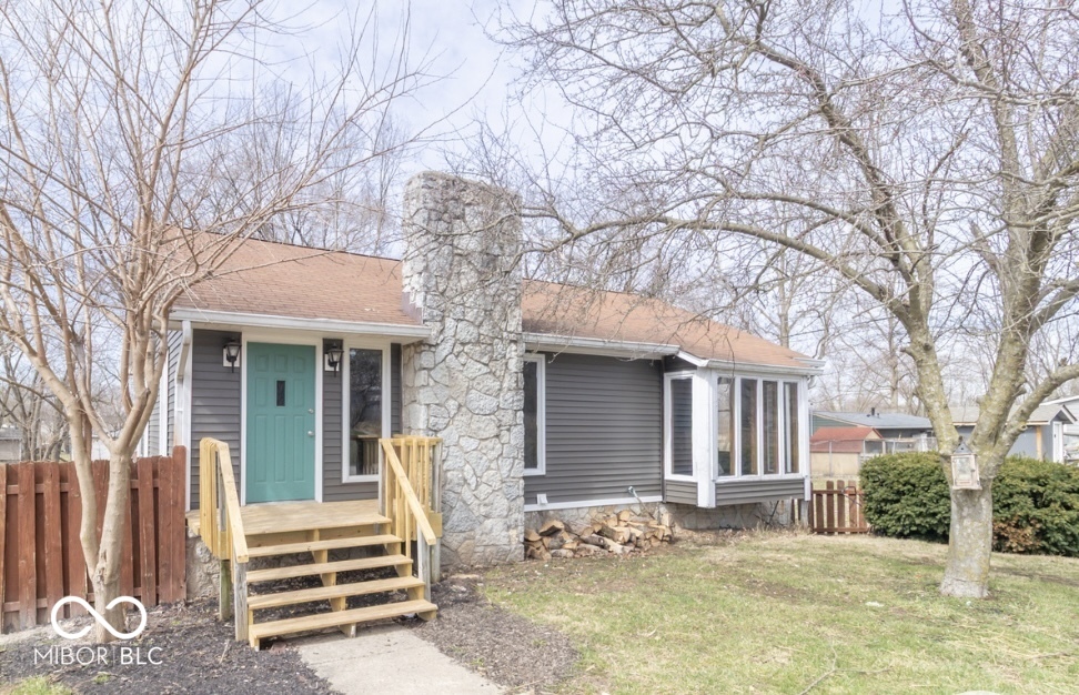 953 S 5th Street