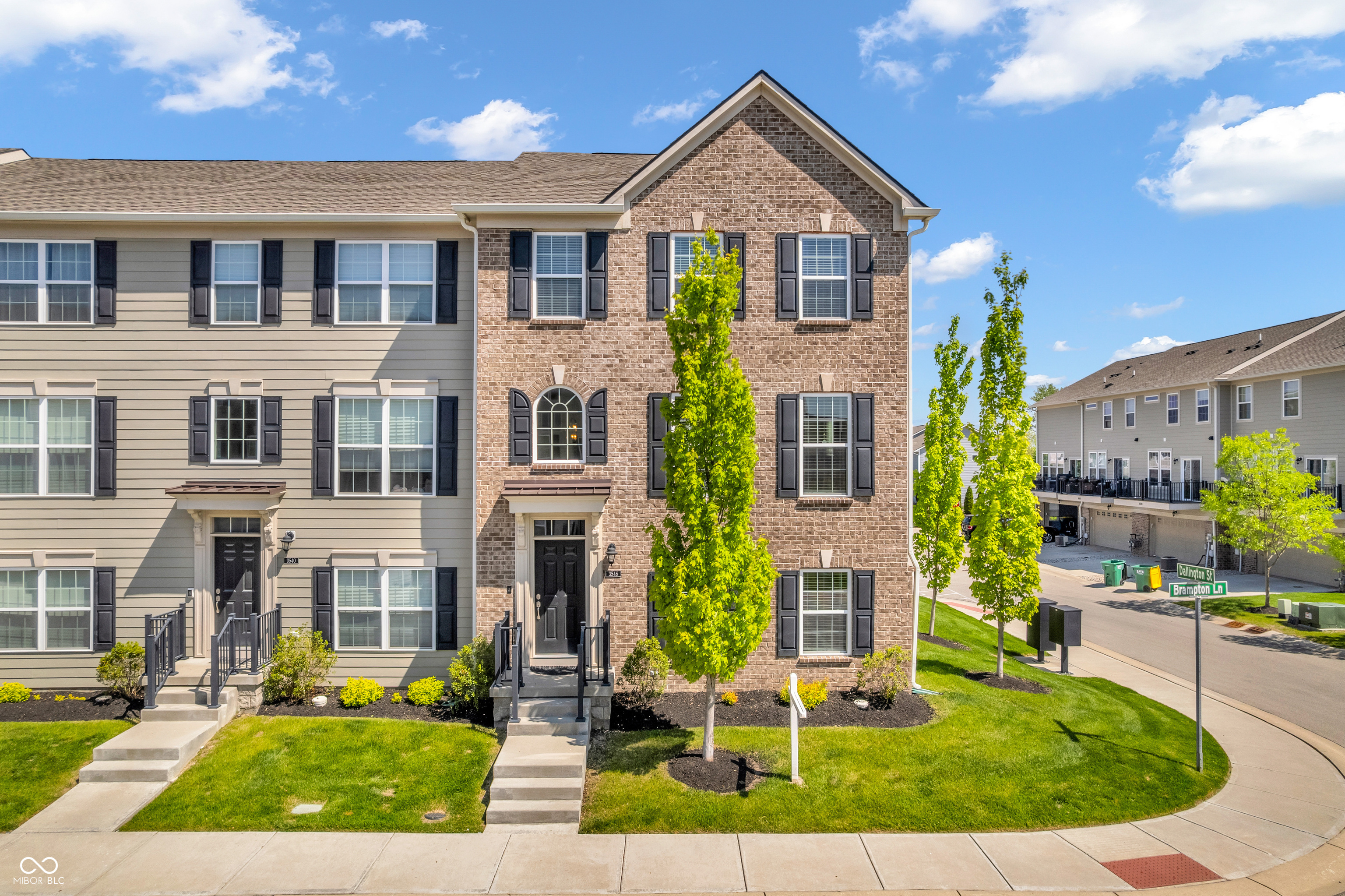 3546 Brampton Lane