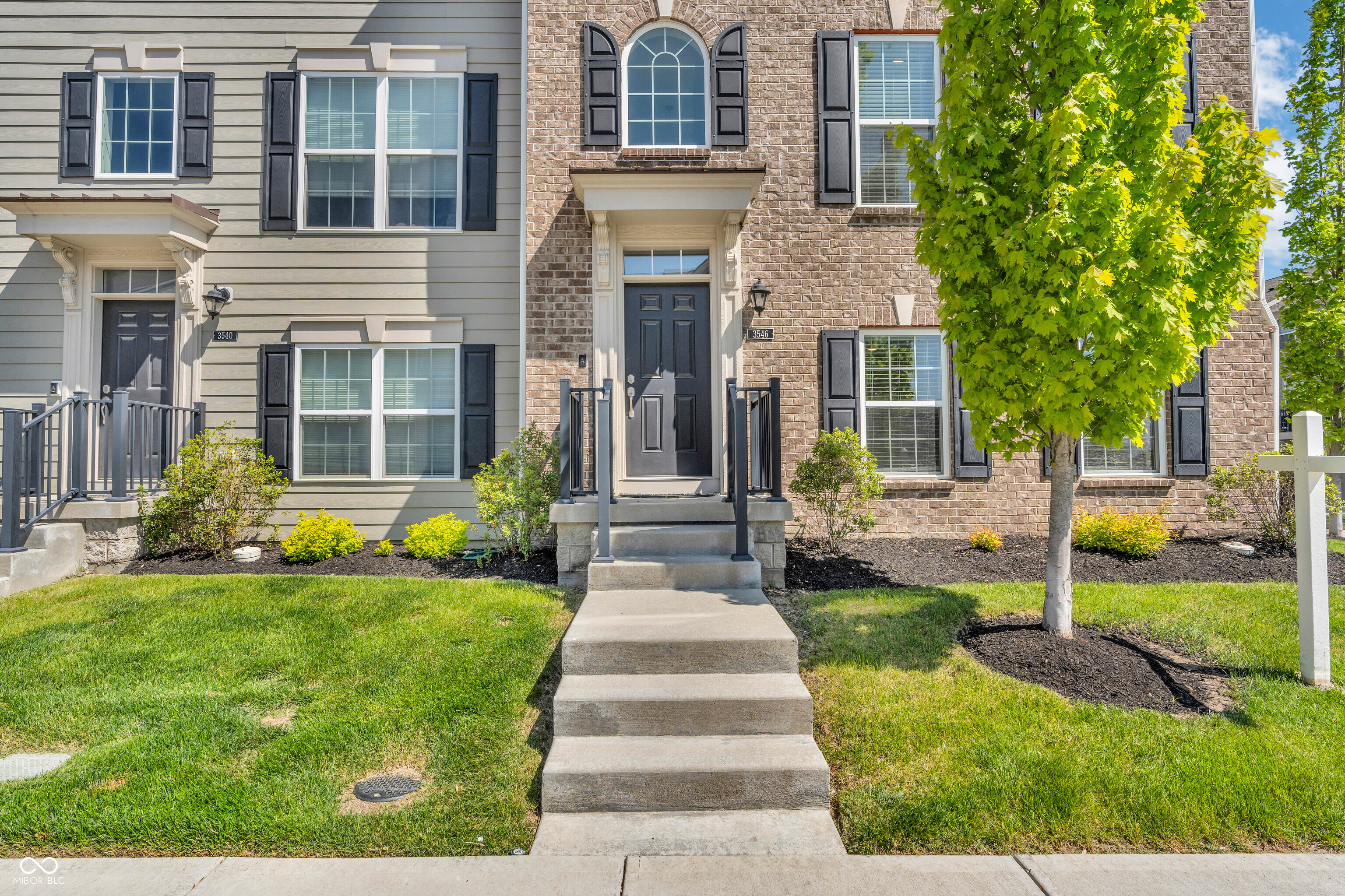 3546 Brampton Lane