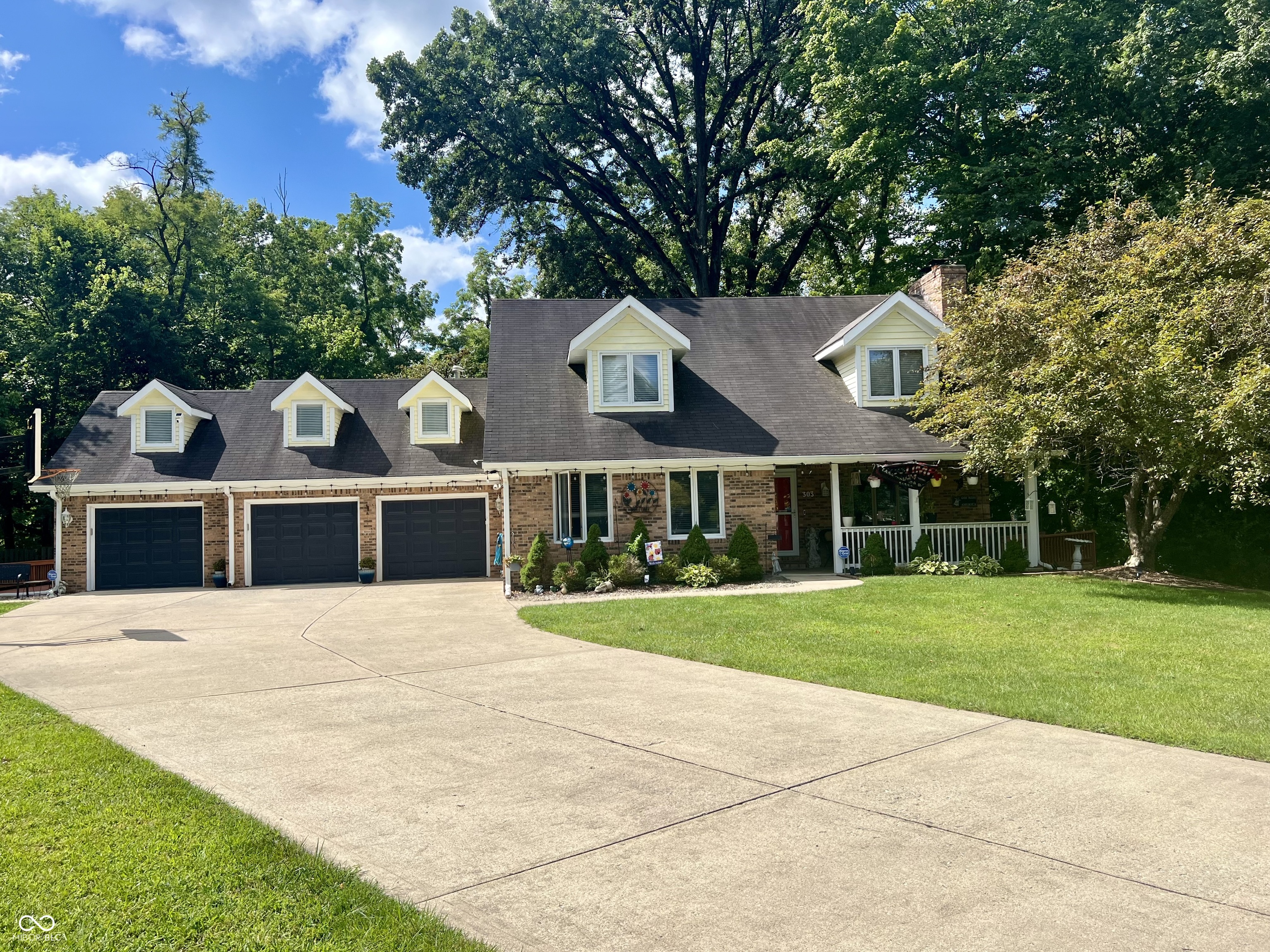 303 Wellington Overlook