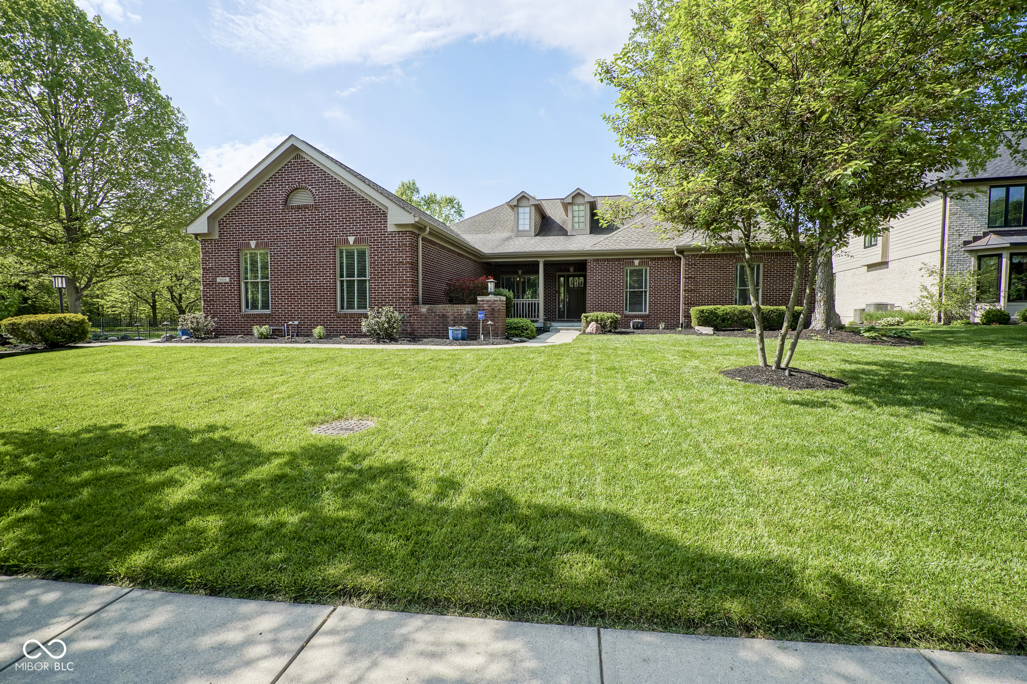 5925 Silas Moffitt Way