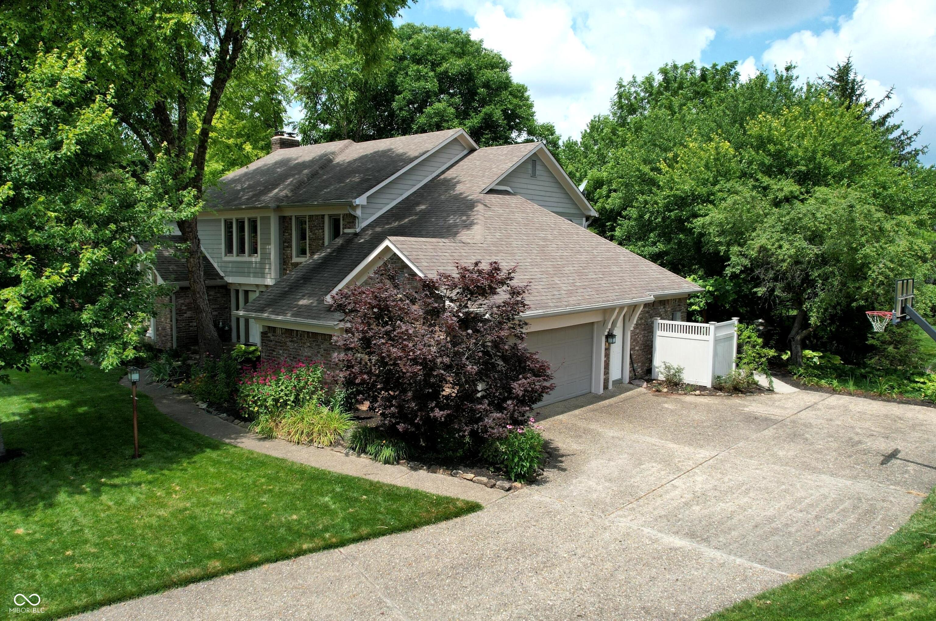 4976 Rockne Circle