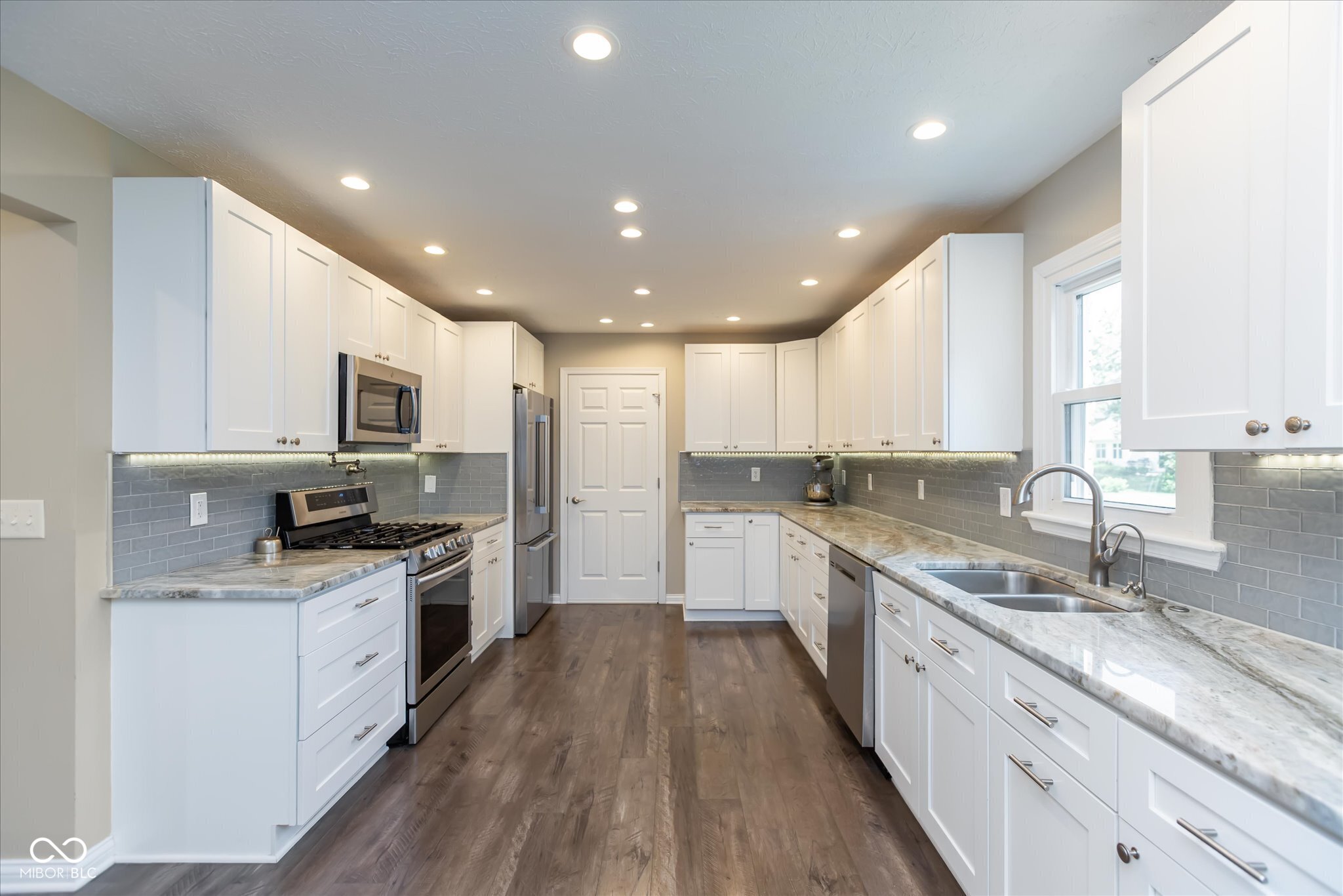 12705 Brookshire Parkway