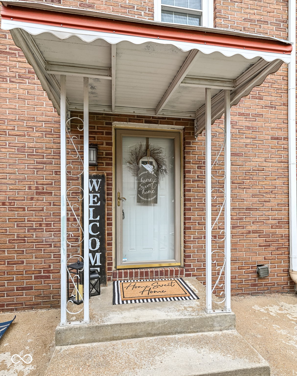 383 Carmelaire Court