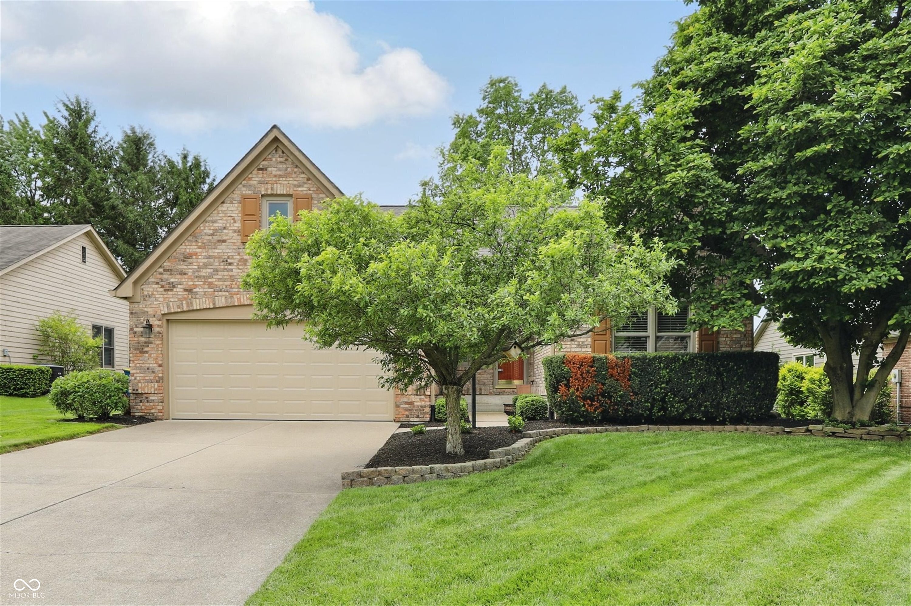 7329 Pymbroke Drive