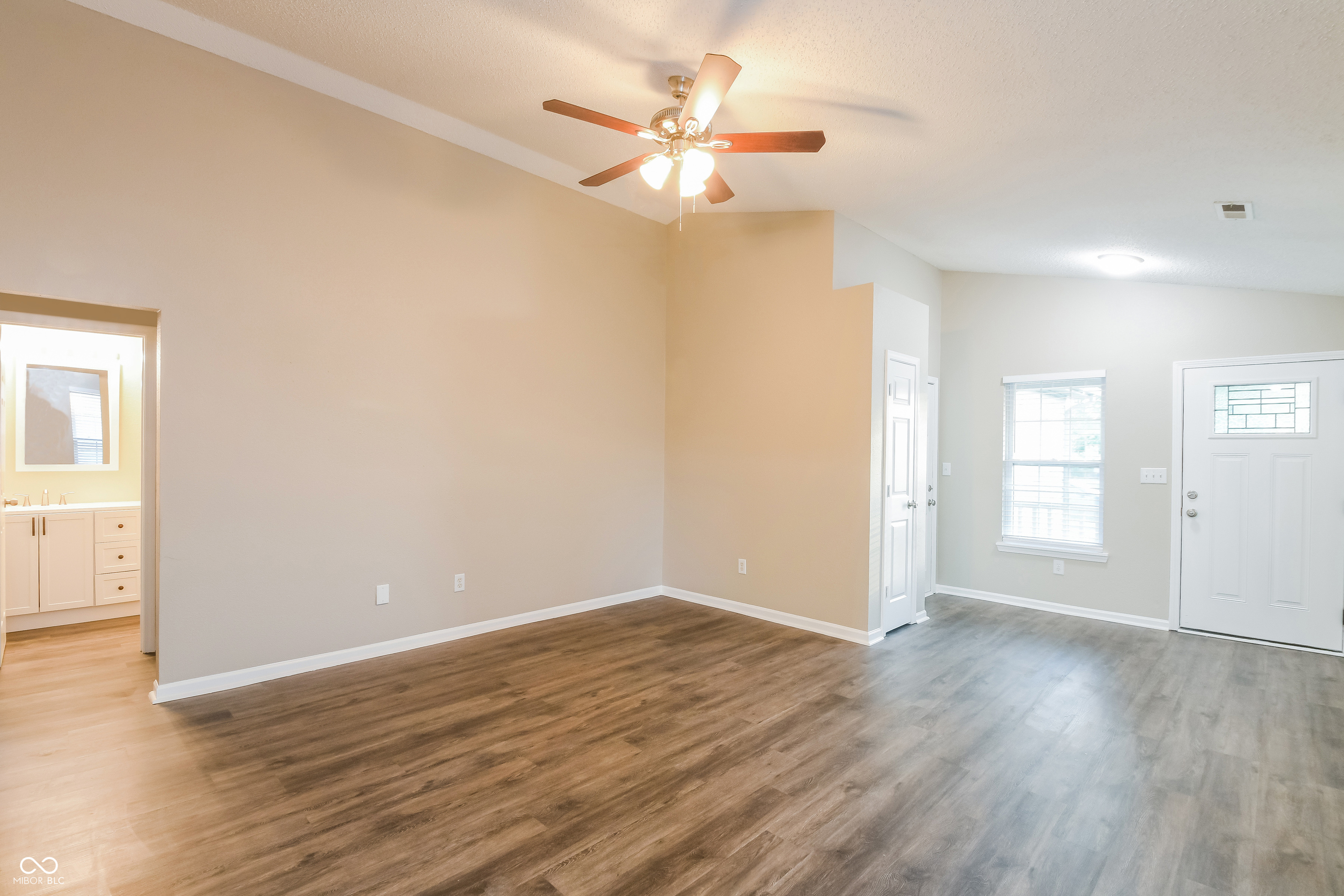 15418 Ten Point Drive