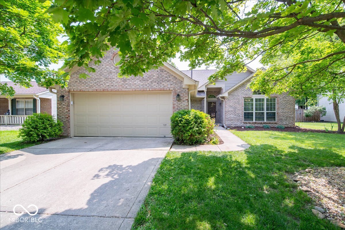 13911 Naples Drive