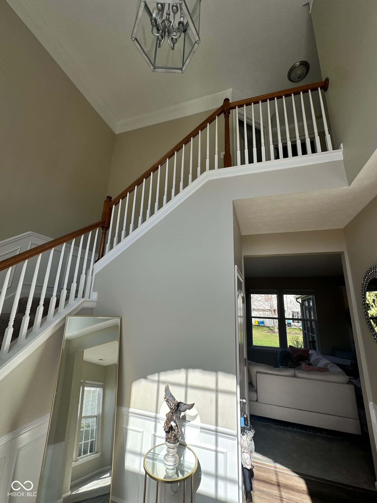 12802 Ari Lane