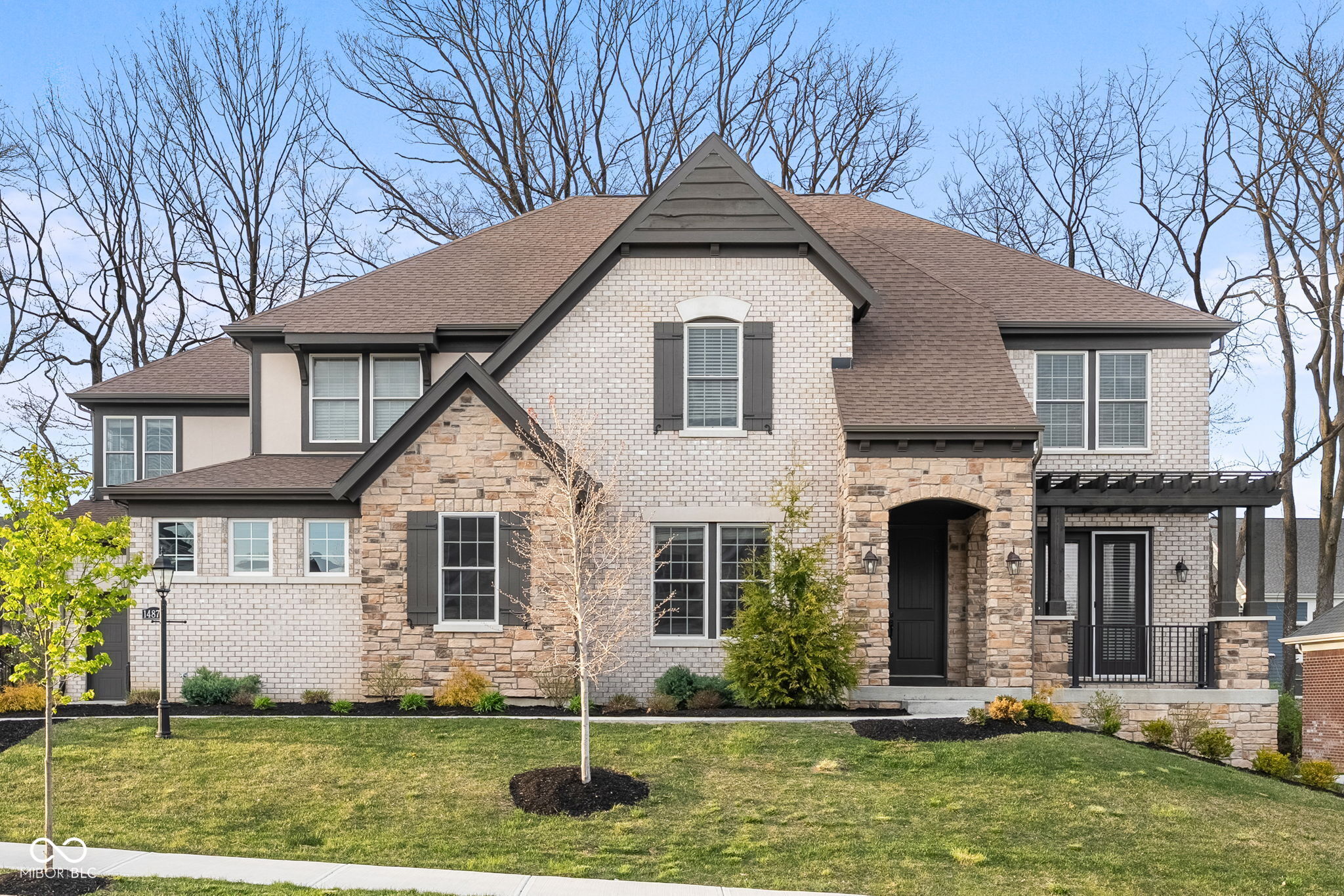 14872 Autumn View Way