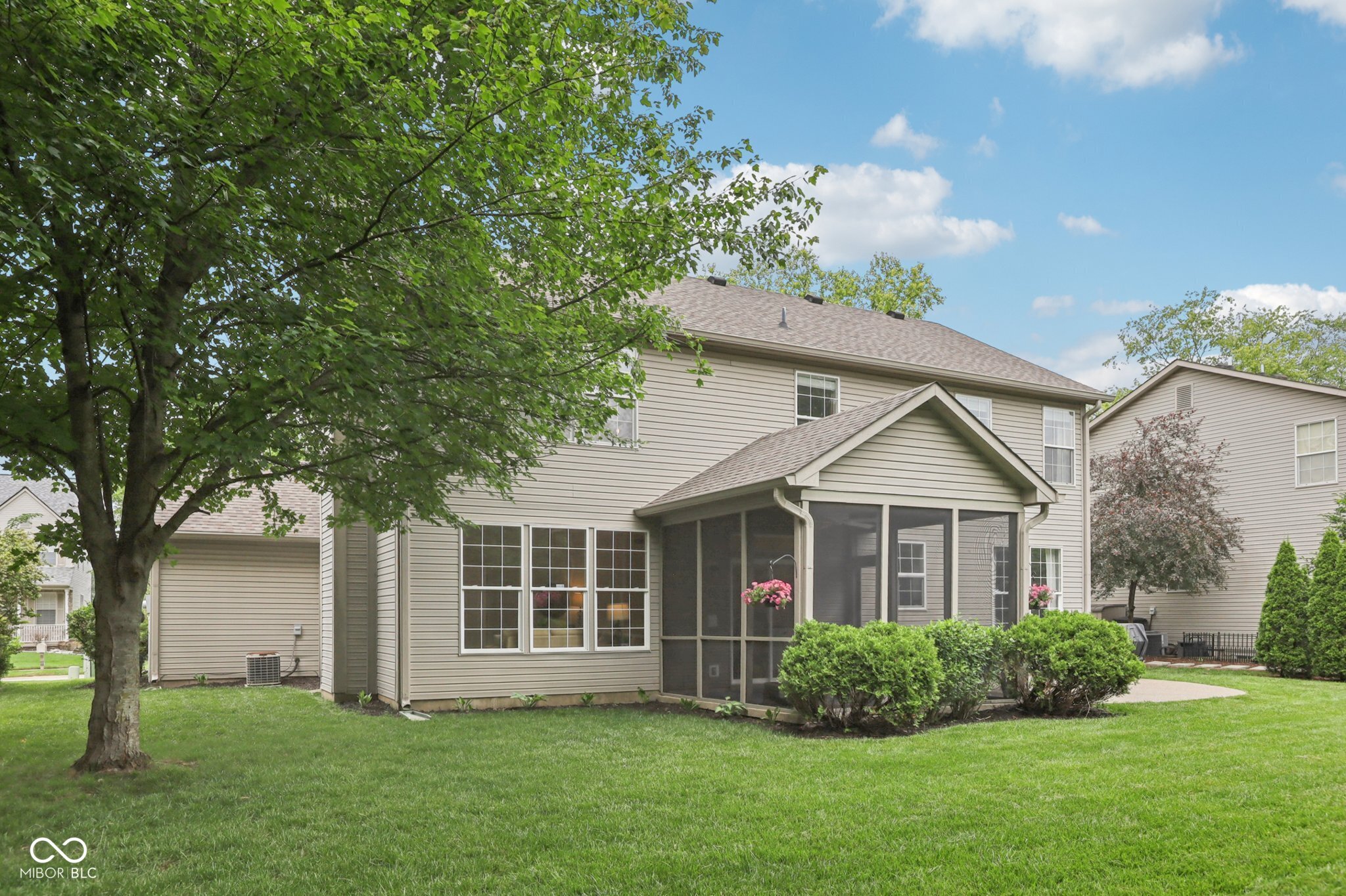 9643 Cypress Way