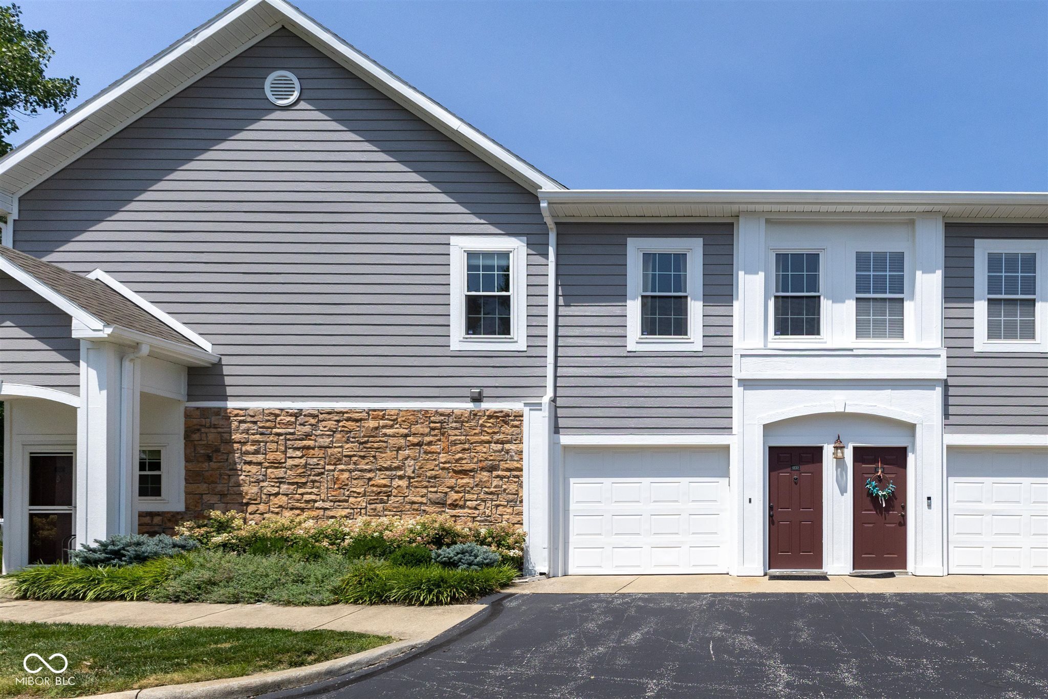 1232 Shadow Ridge Road