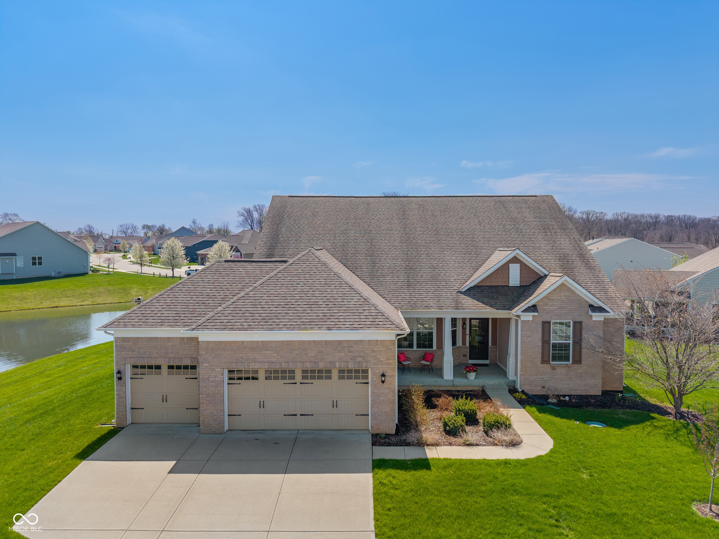 9559 Summer Hollow Drive