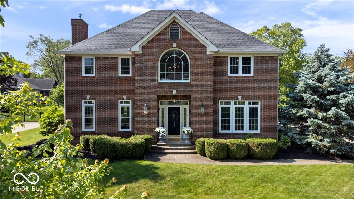 9973 Woods Edge Drive