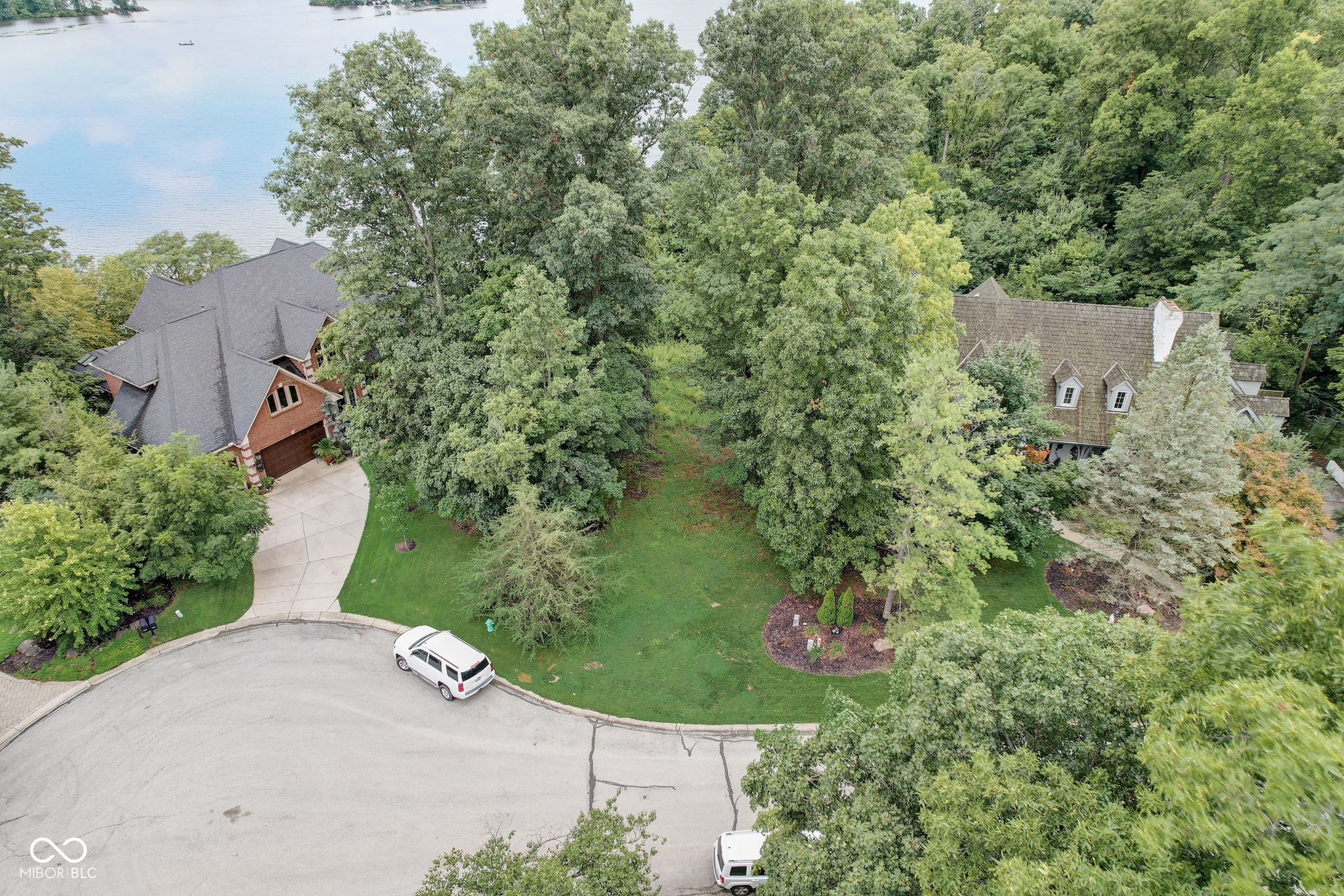 9658 Farragut Circle