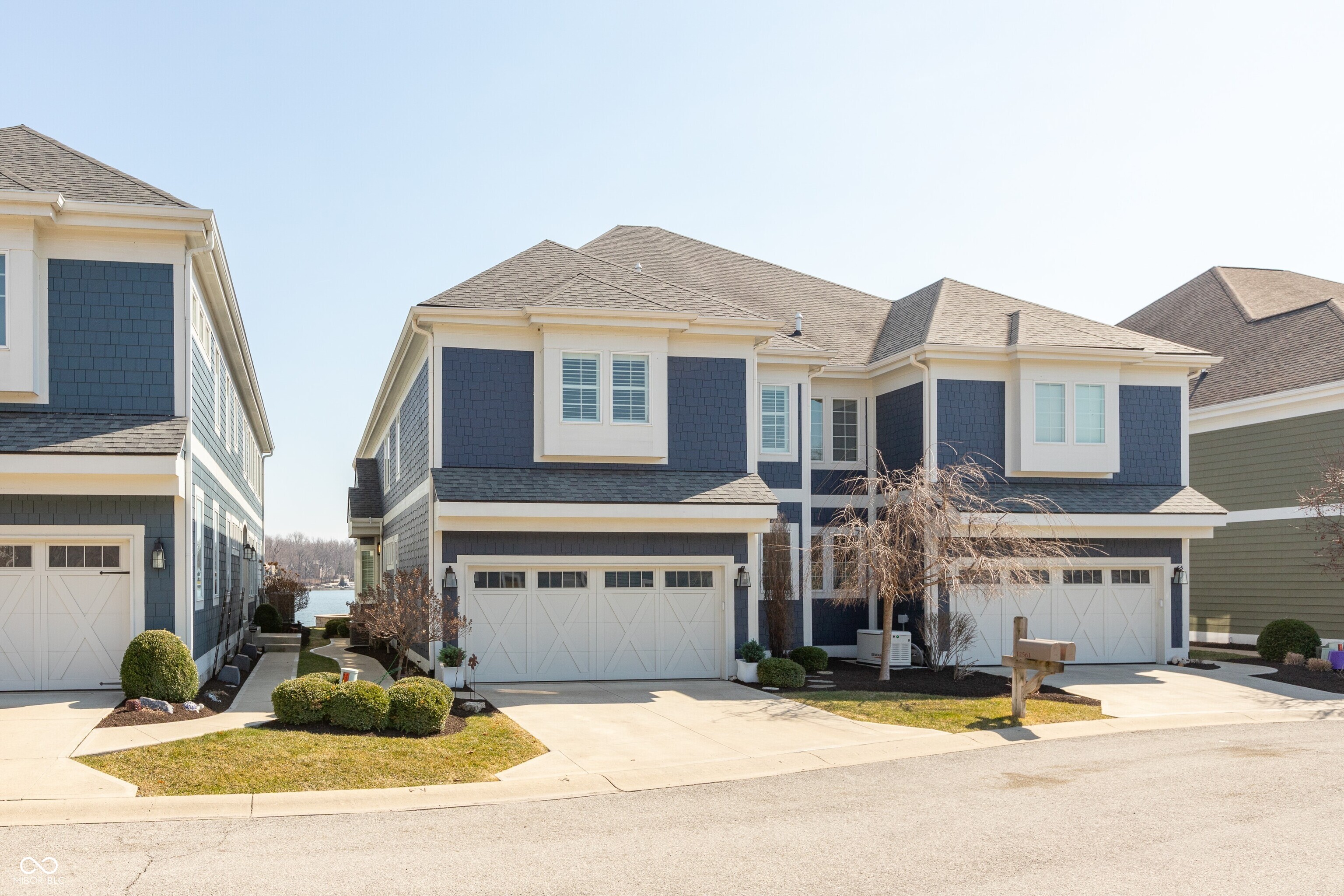 12561 Marina View Drive