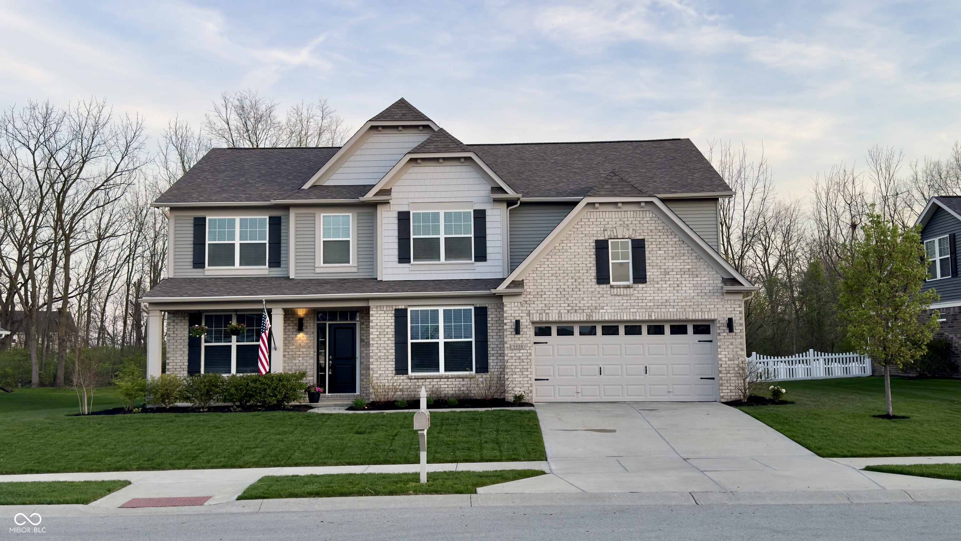 5529 W Turnbuckle Place