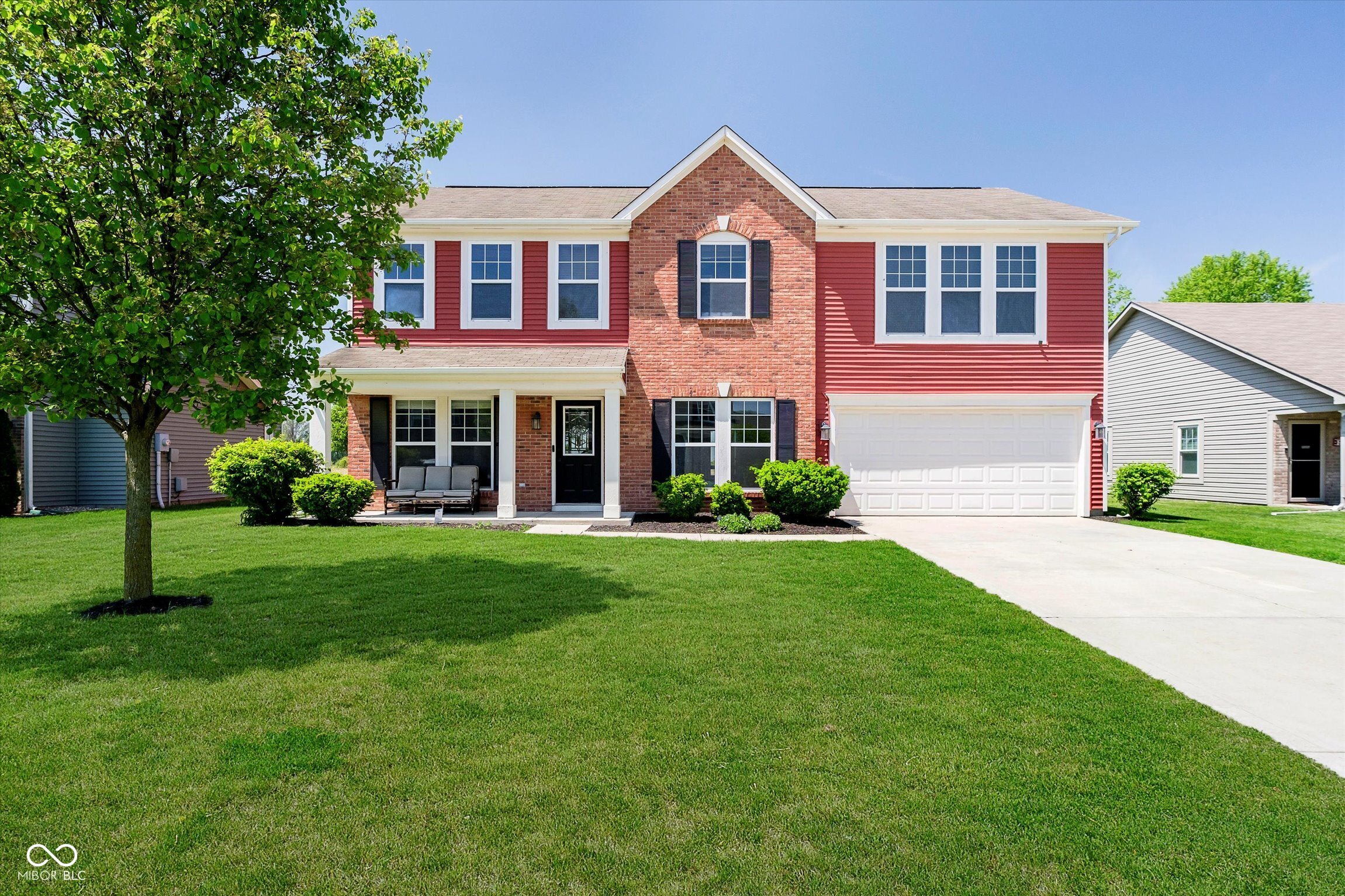 6212 N Woods Edge Drive