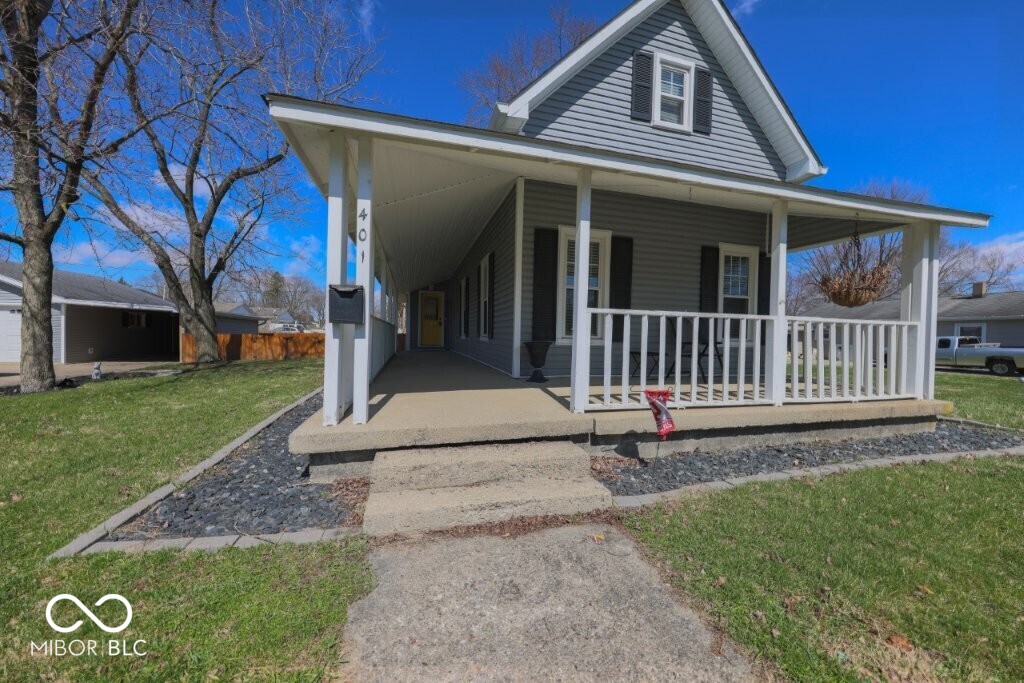 401 E Ohio Street