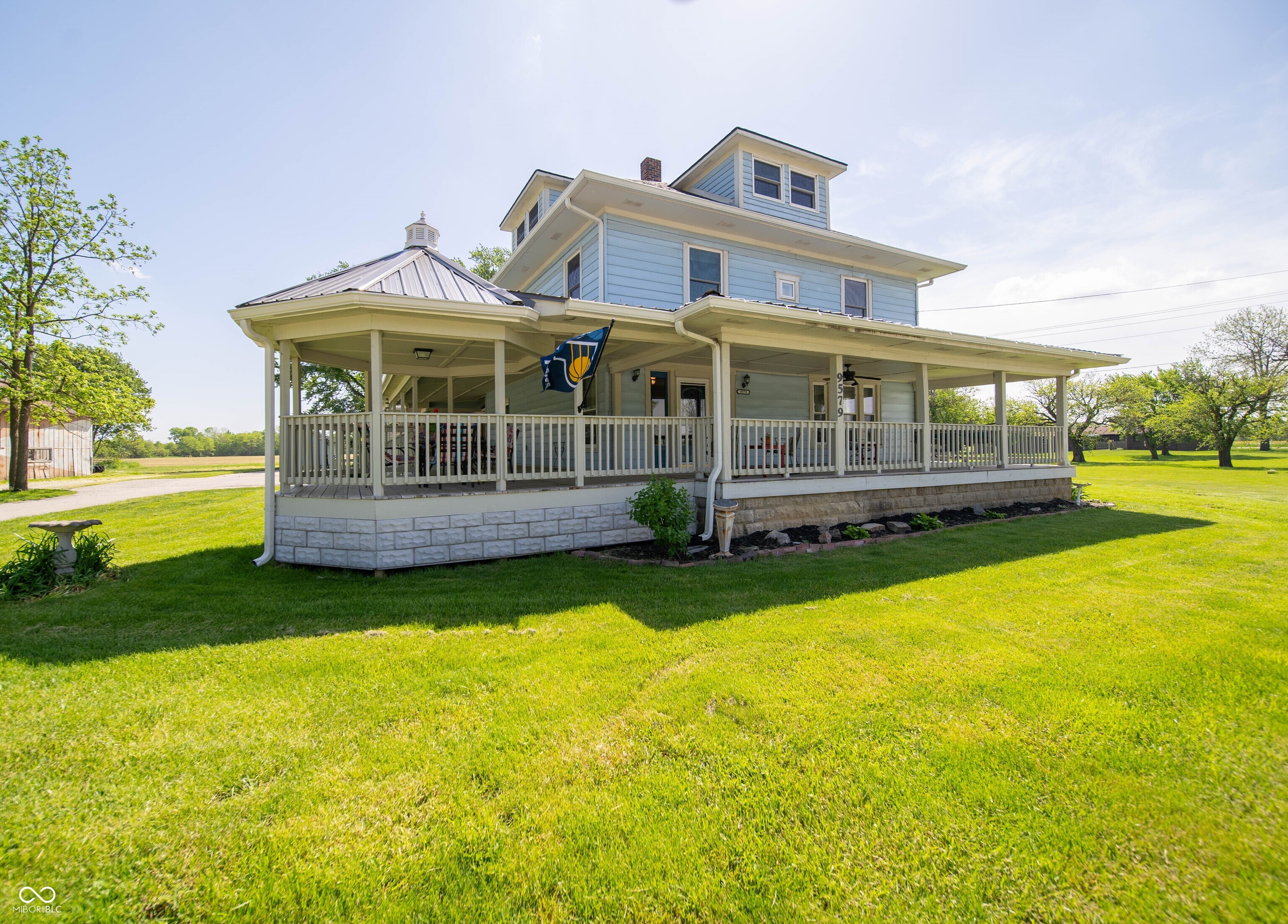 9579 N Fortville Pike