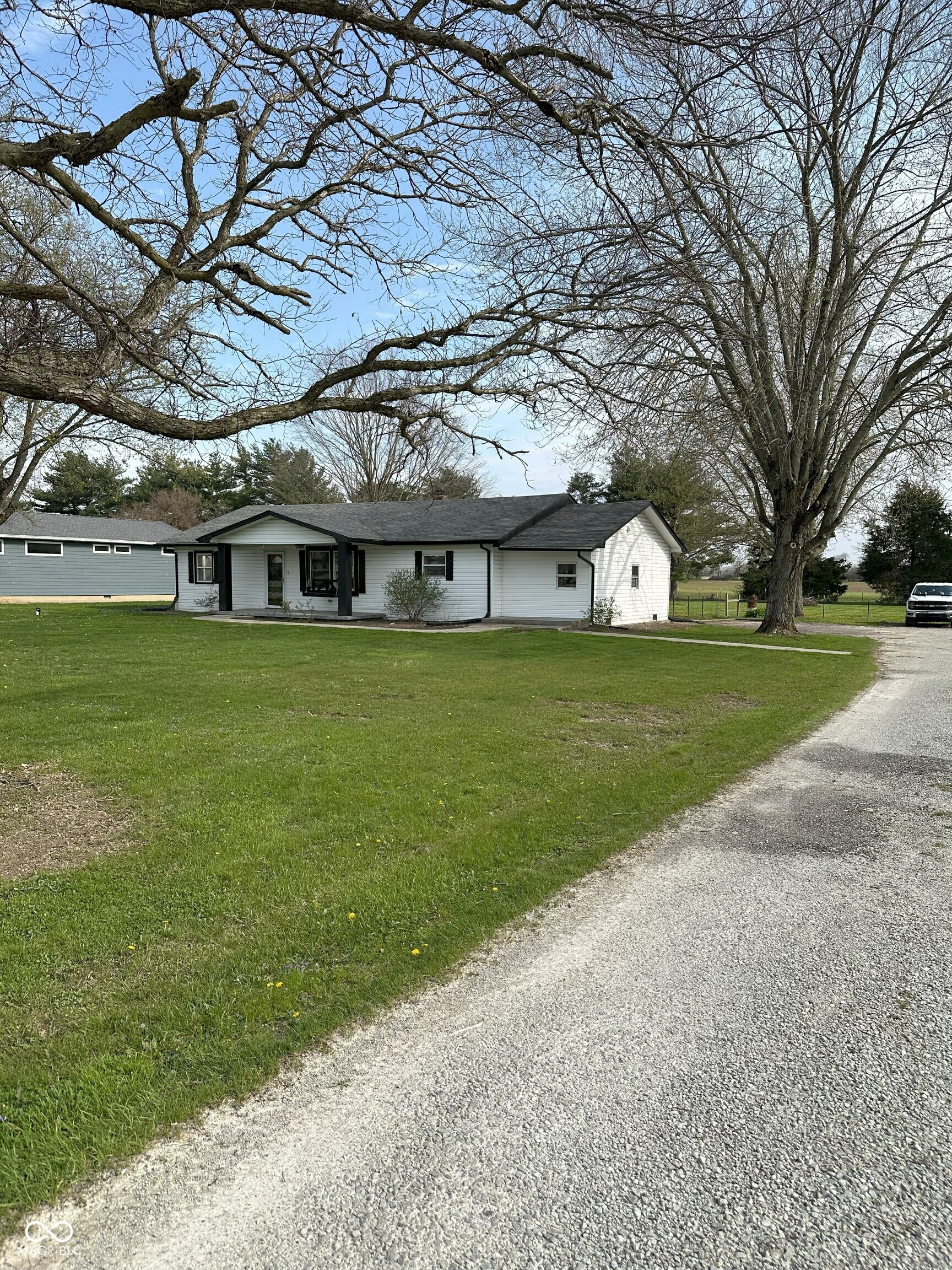 2185 W State Road 234