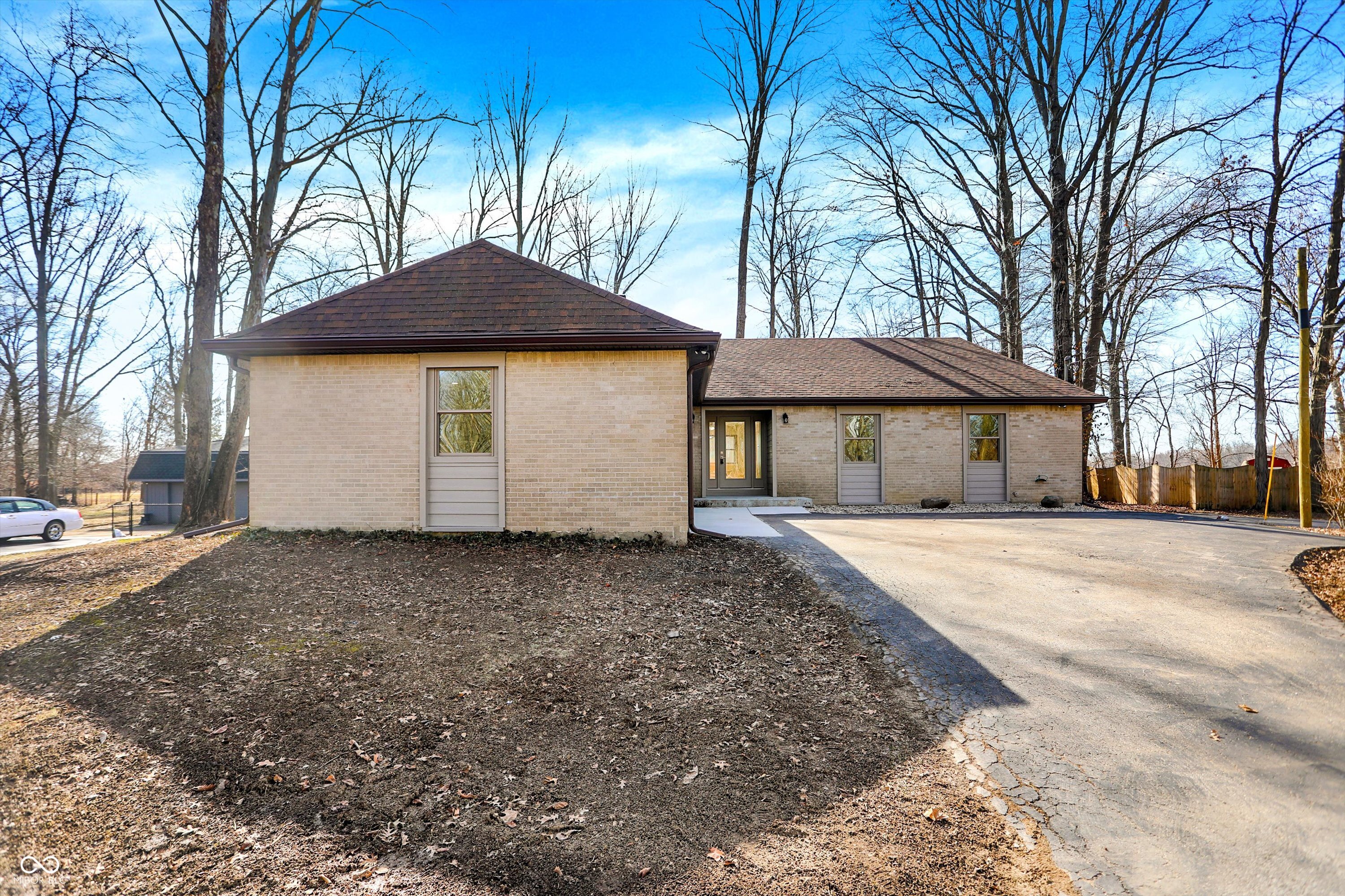 6775 W Woodcrest Drive