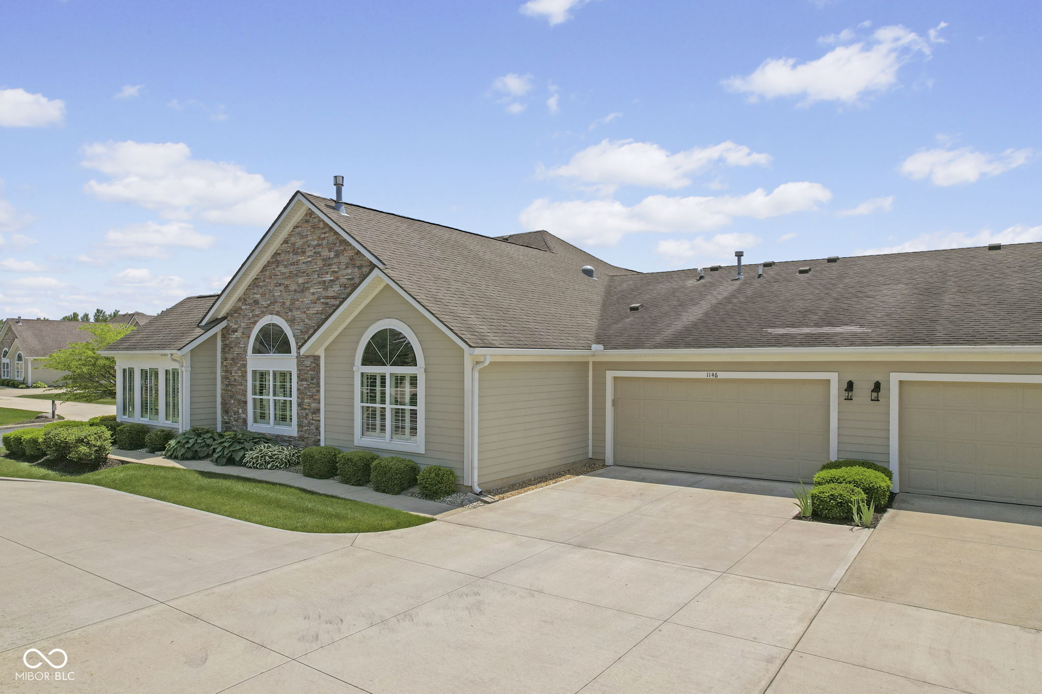1146 Distinctive Way