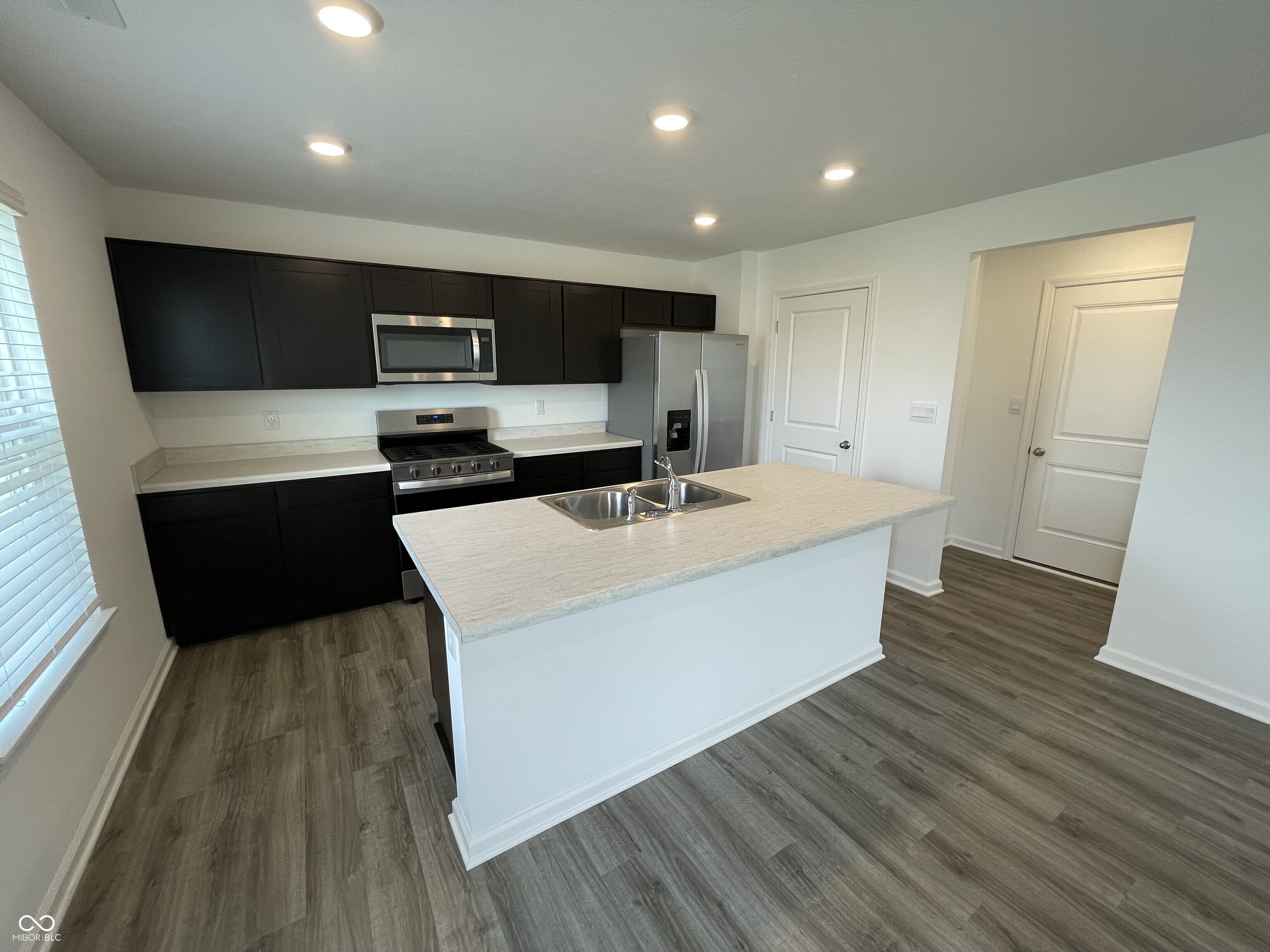 1126 Fleming Drive
