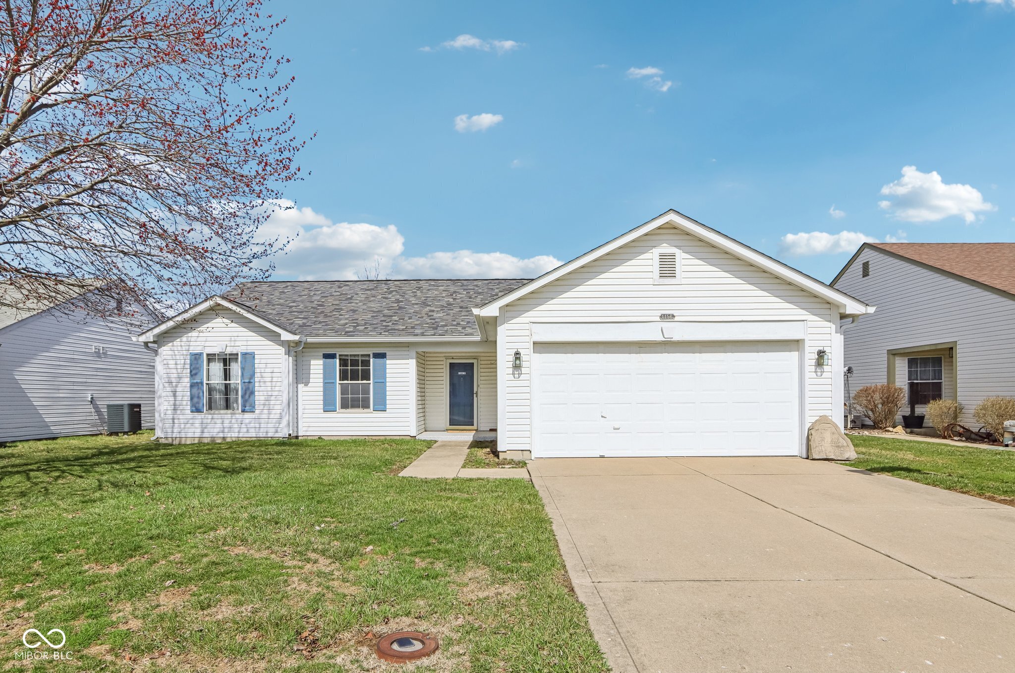 1156 E Mill Run Boulevard