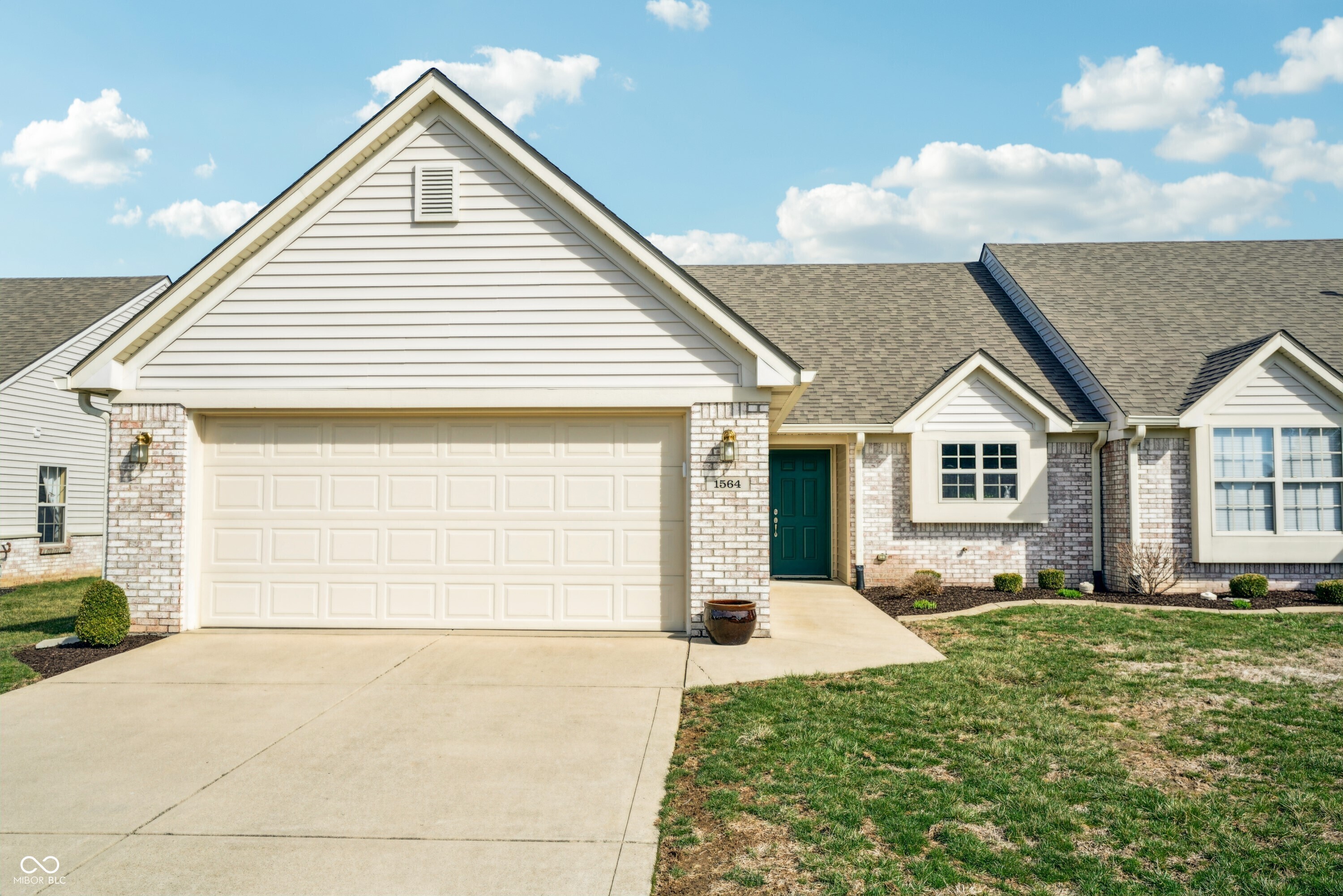 1564 Fairfield Drive