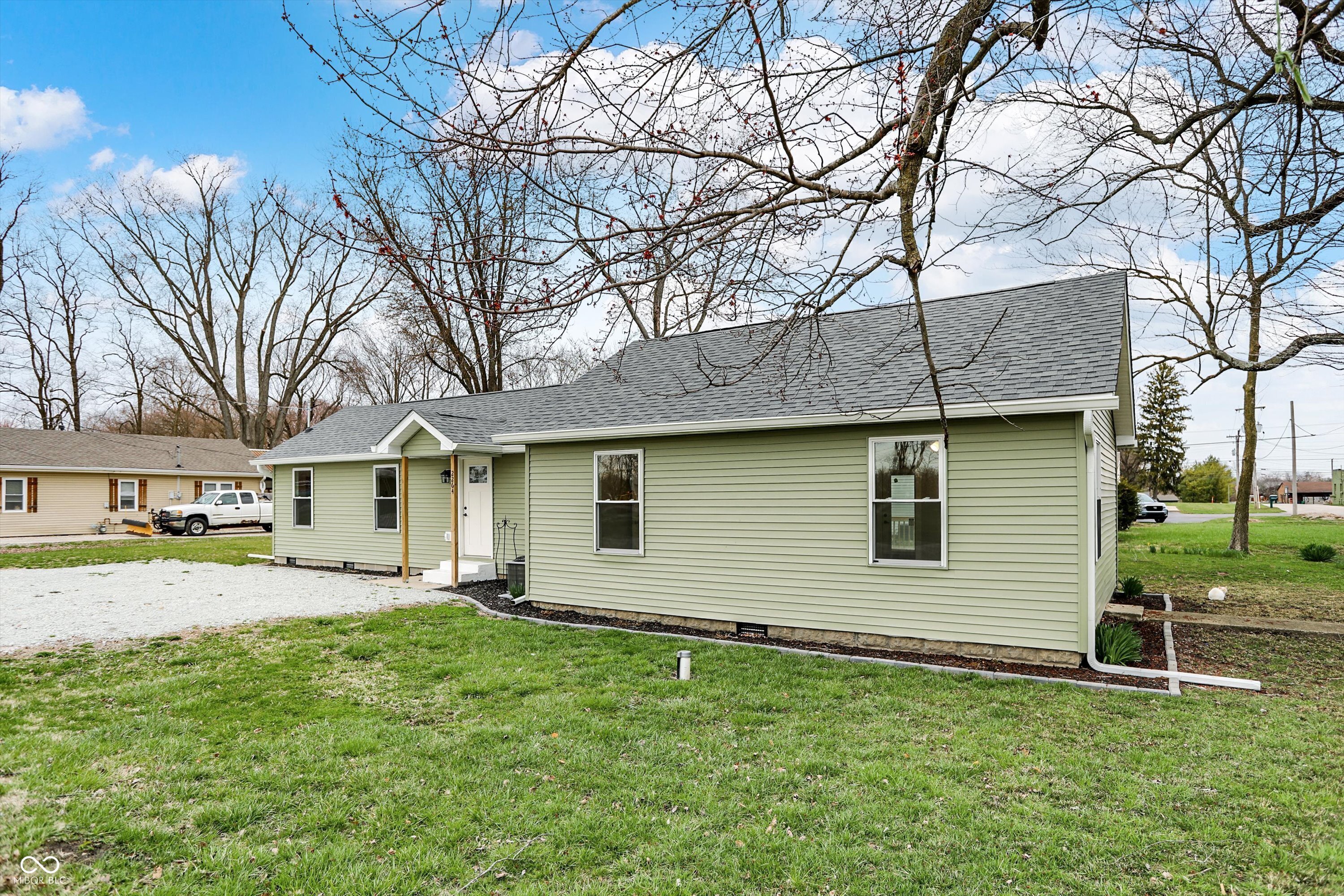 2264 Walnut W Street