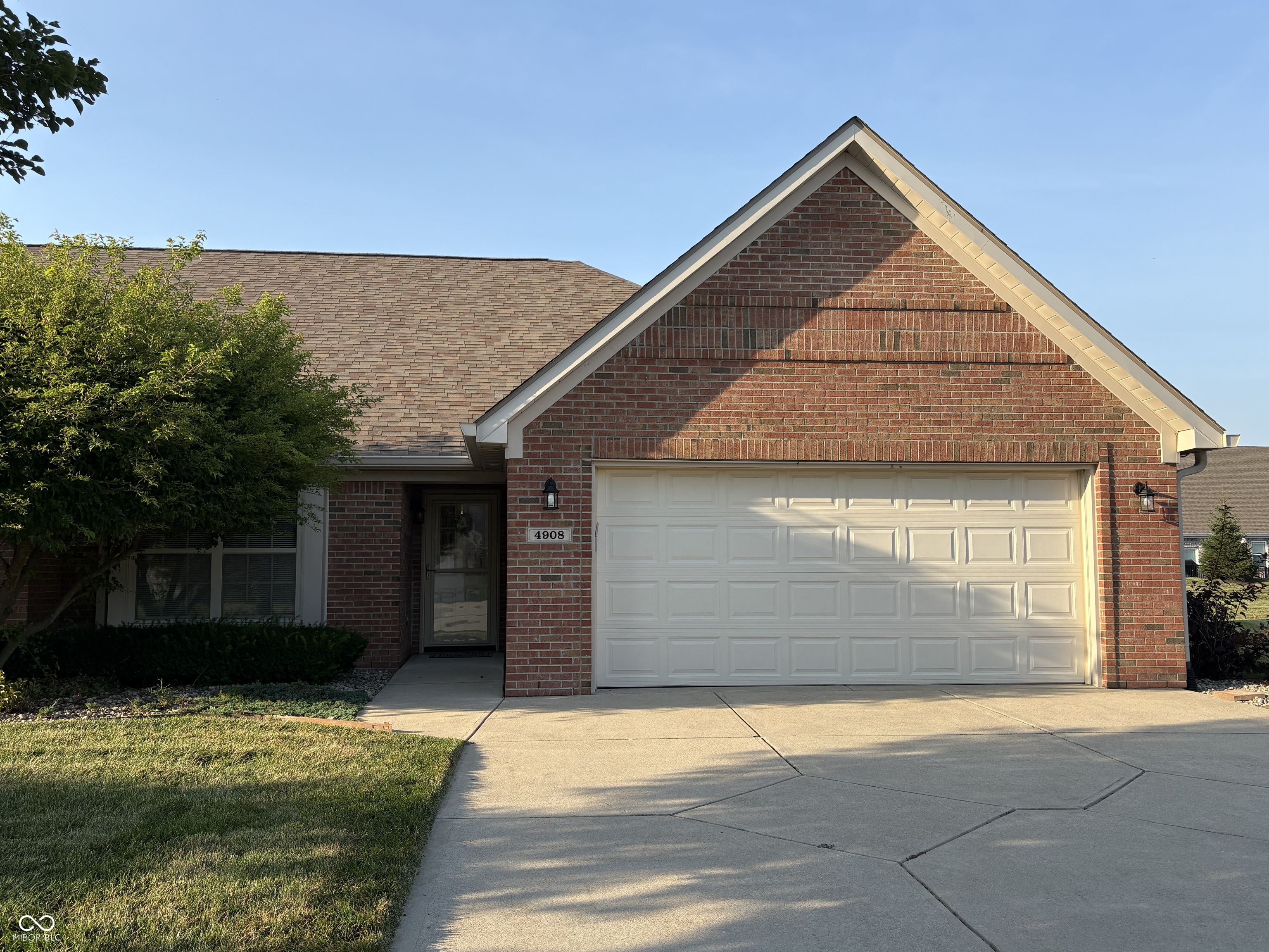 4908 W Harrisburg Court