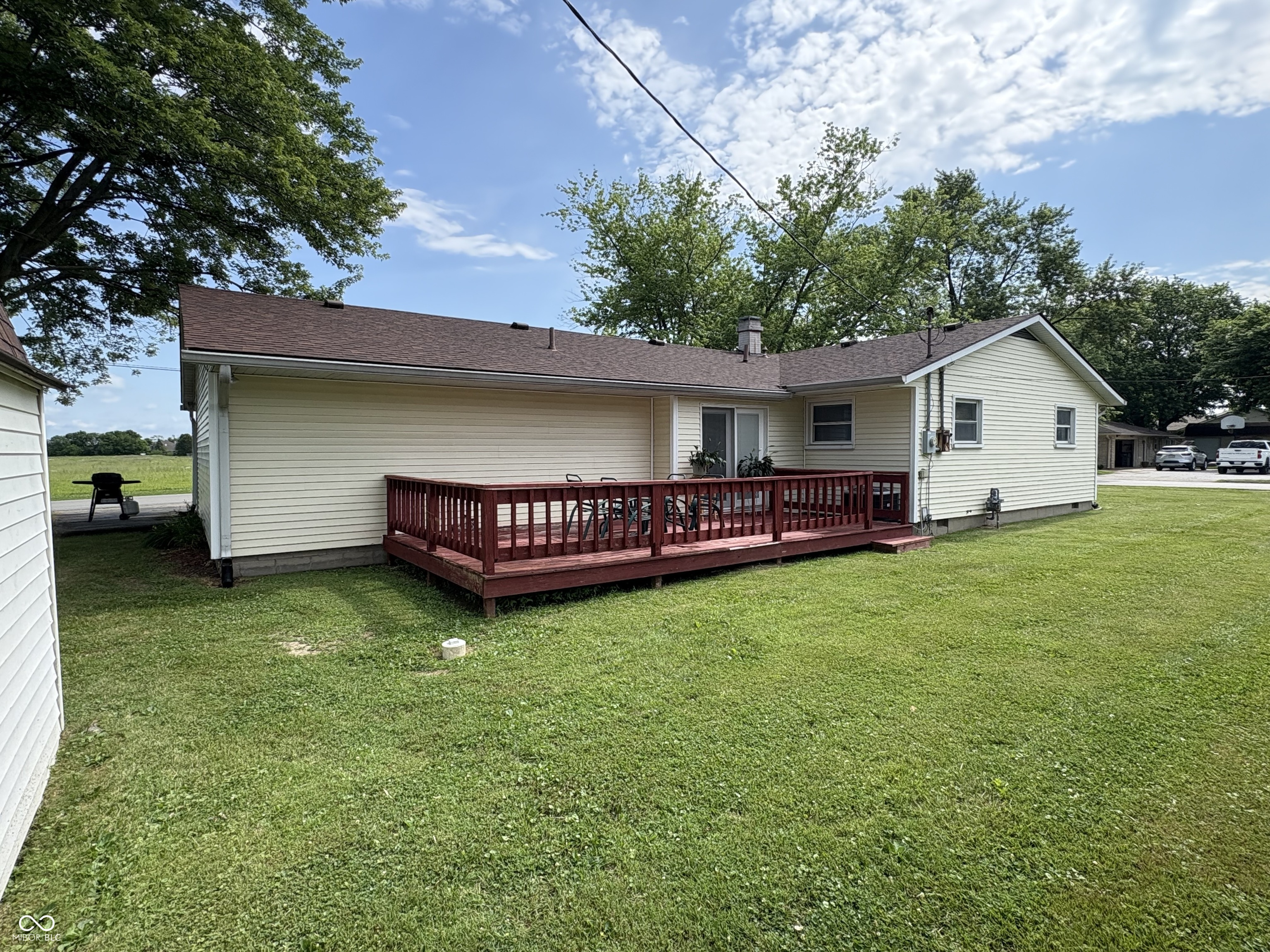 554 N Maple Street