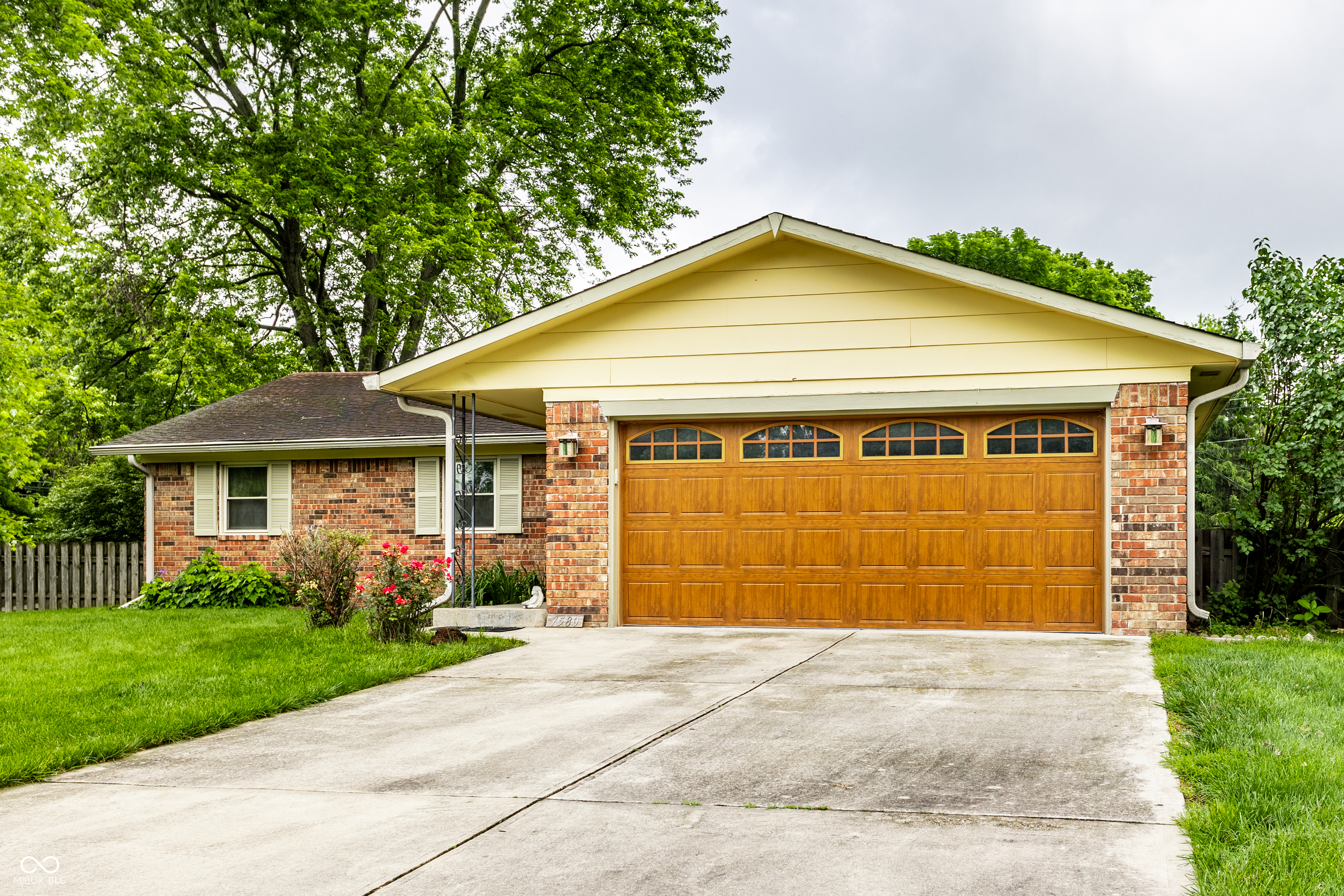 7580 Sherry Lane