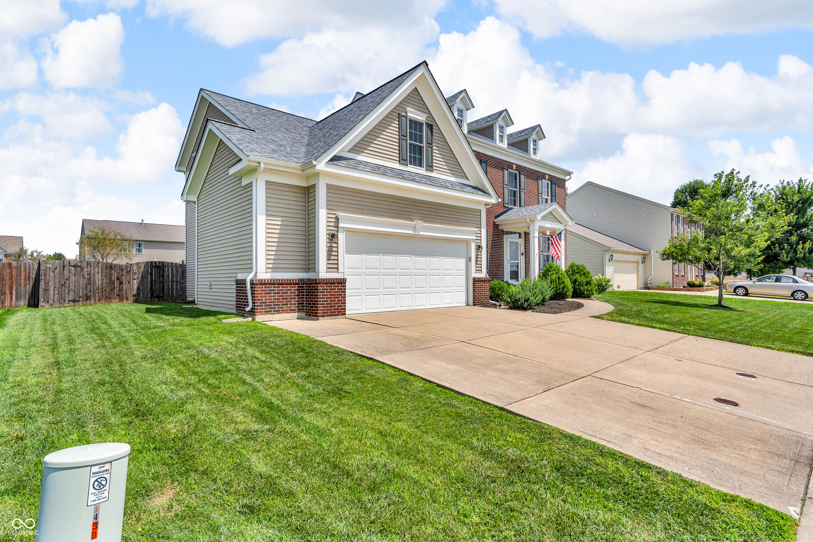 1430 Berry Lake Way