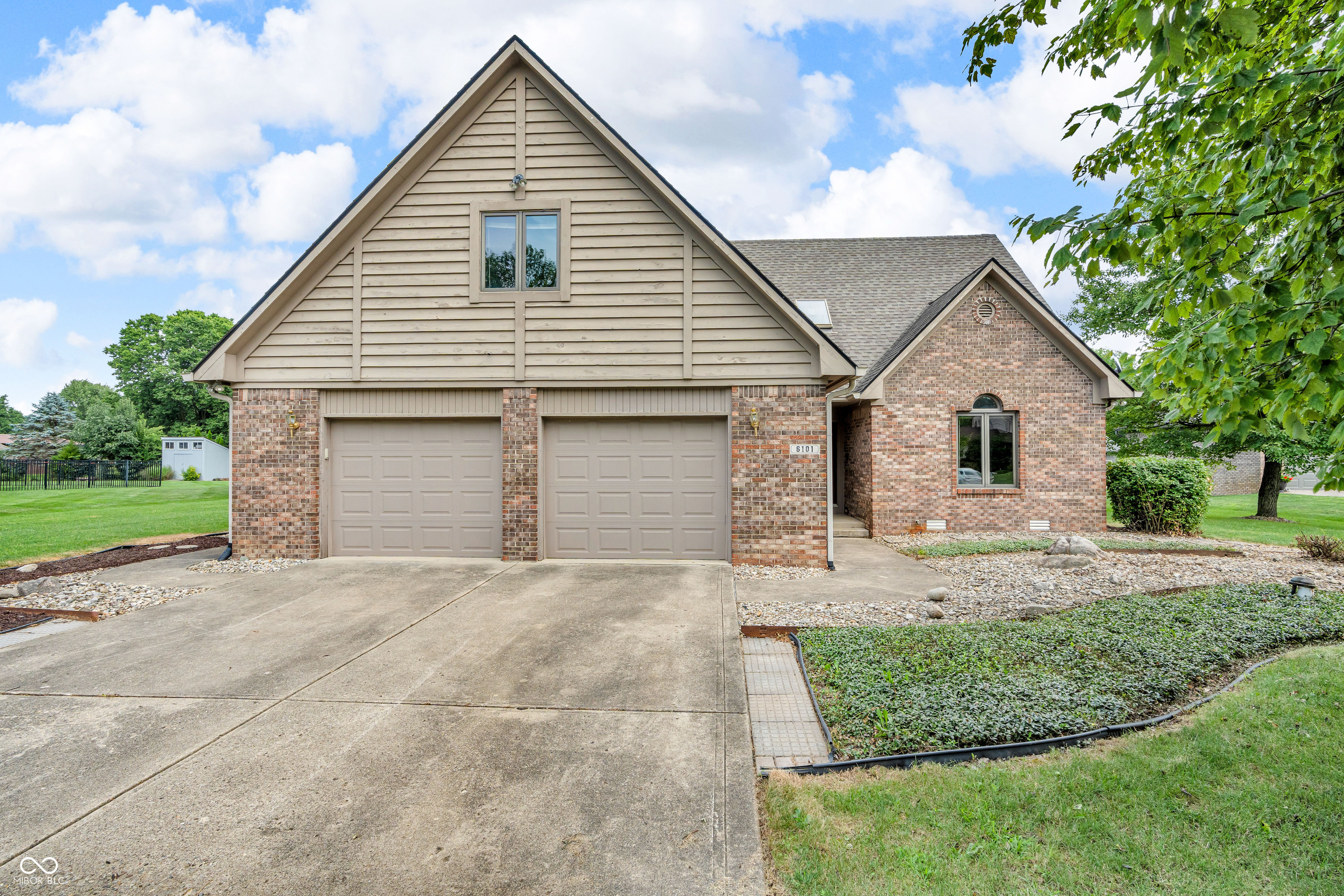 6101 Canterbury Court