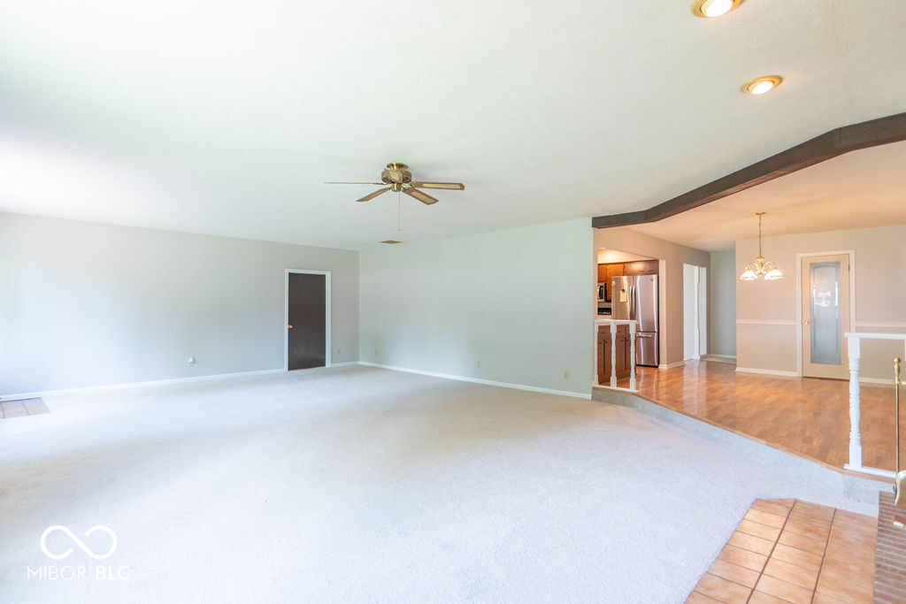 1189 N County Road 475 E