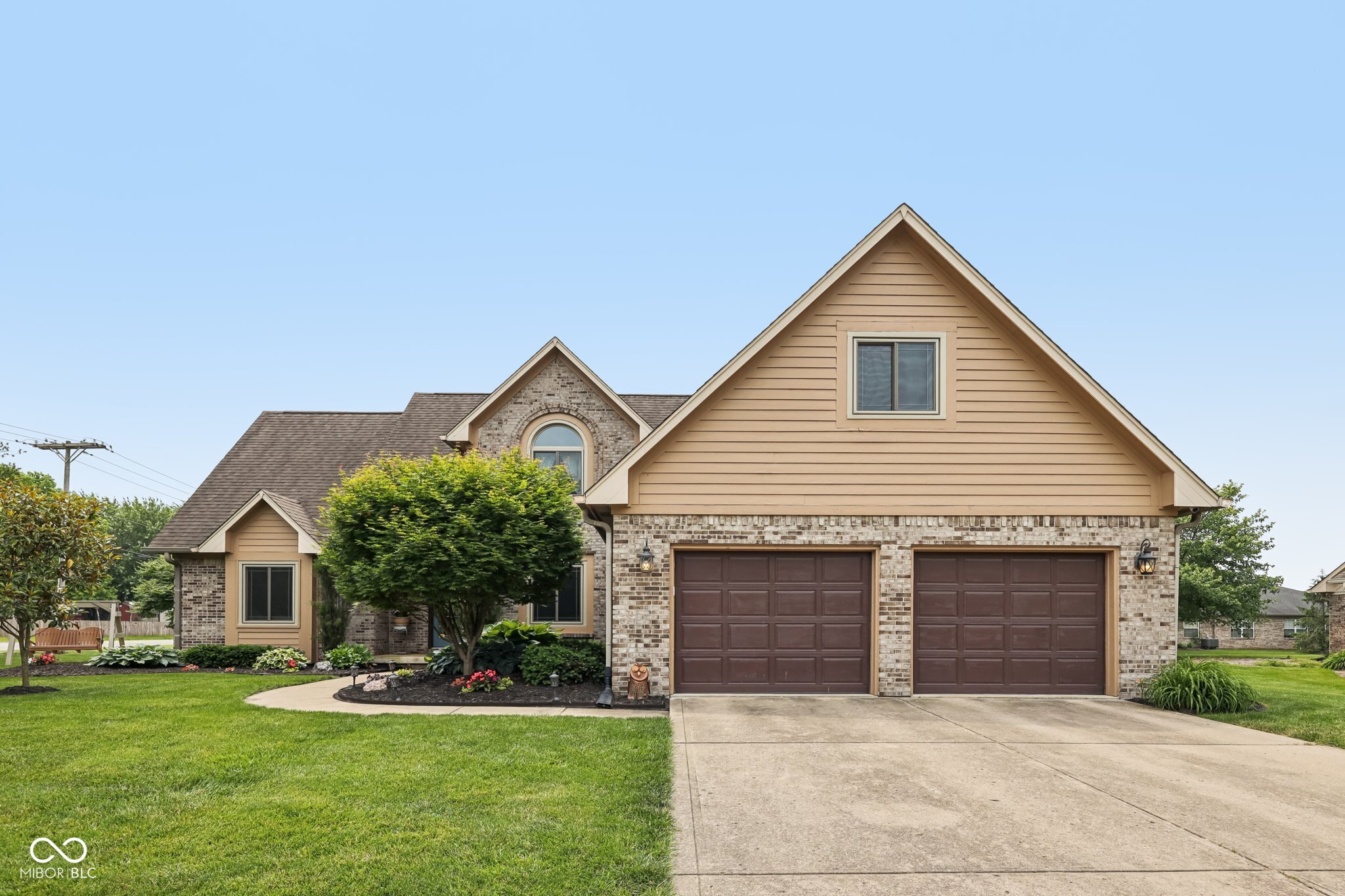 6983 White Oak Drive