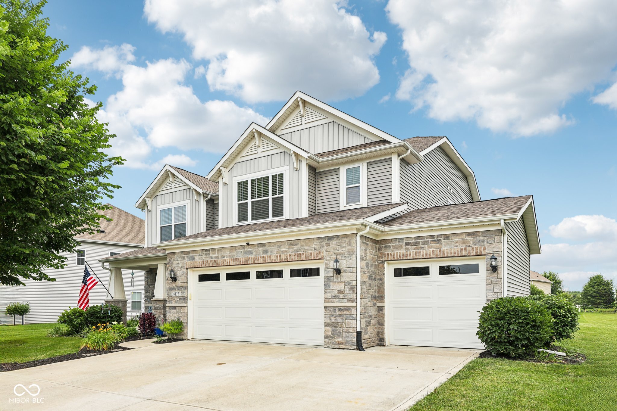8126 Kilborn Way