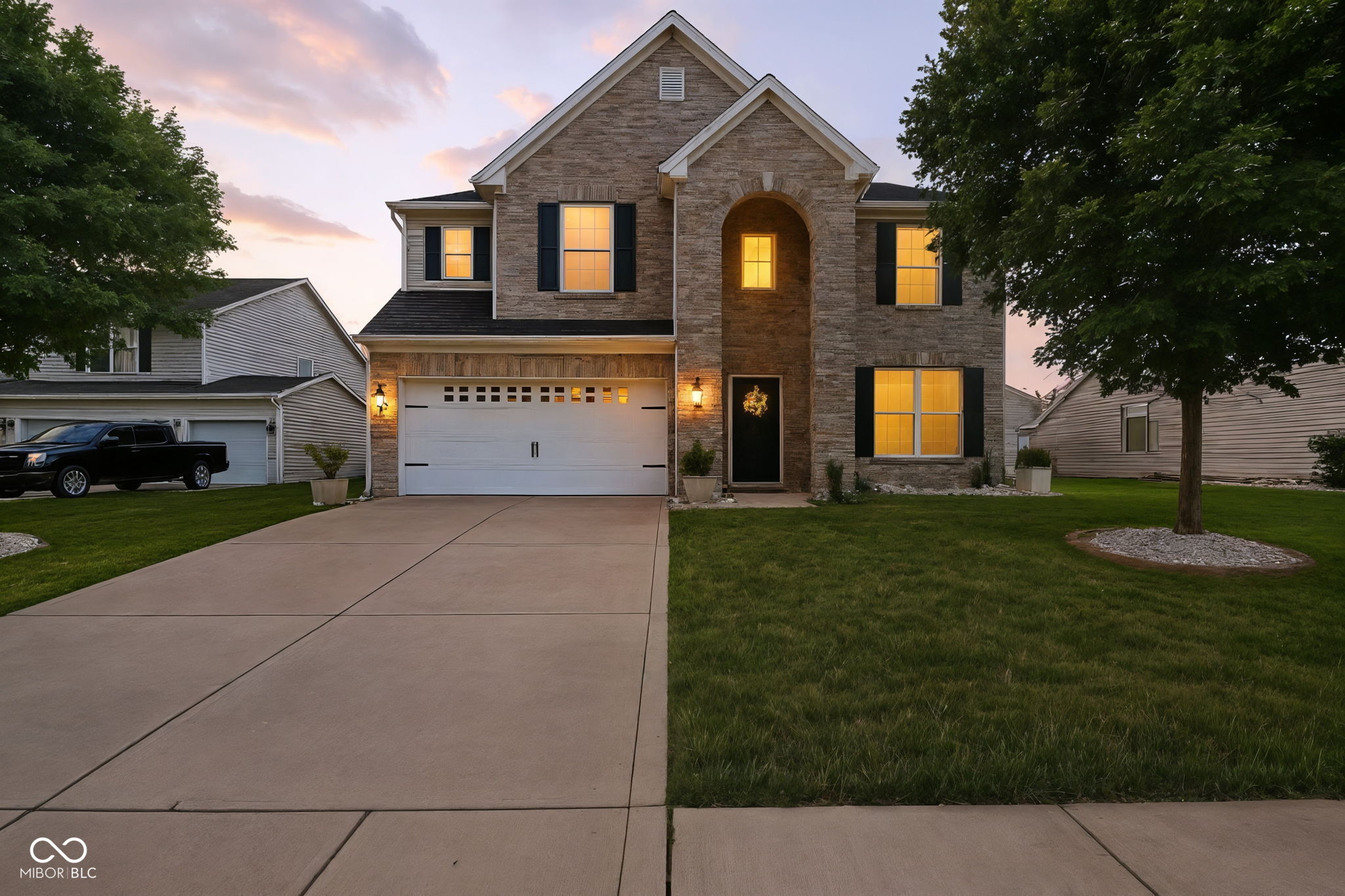 5664 Crump Lane